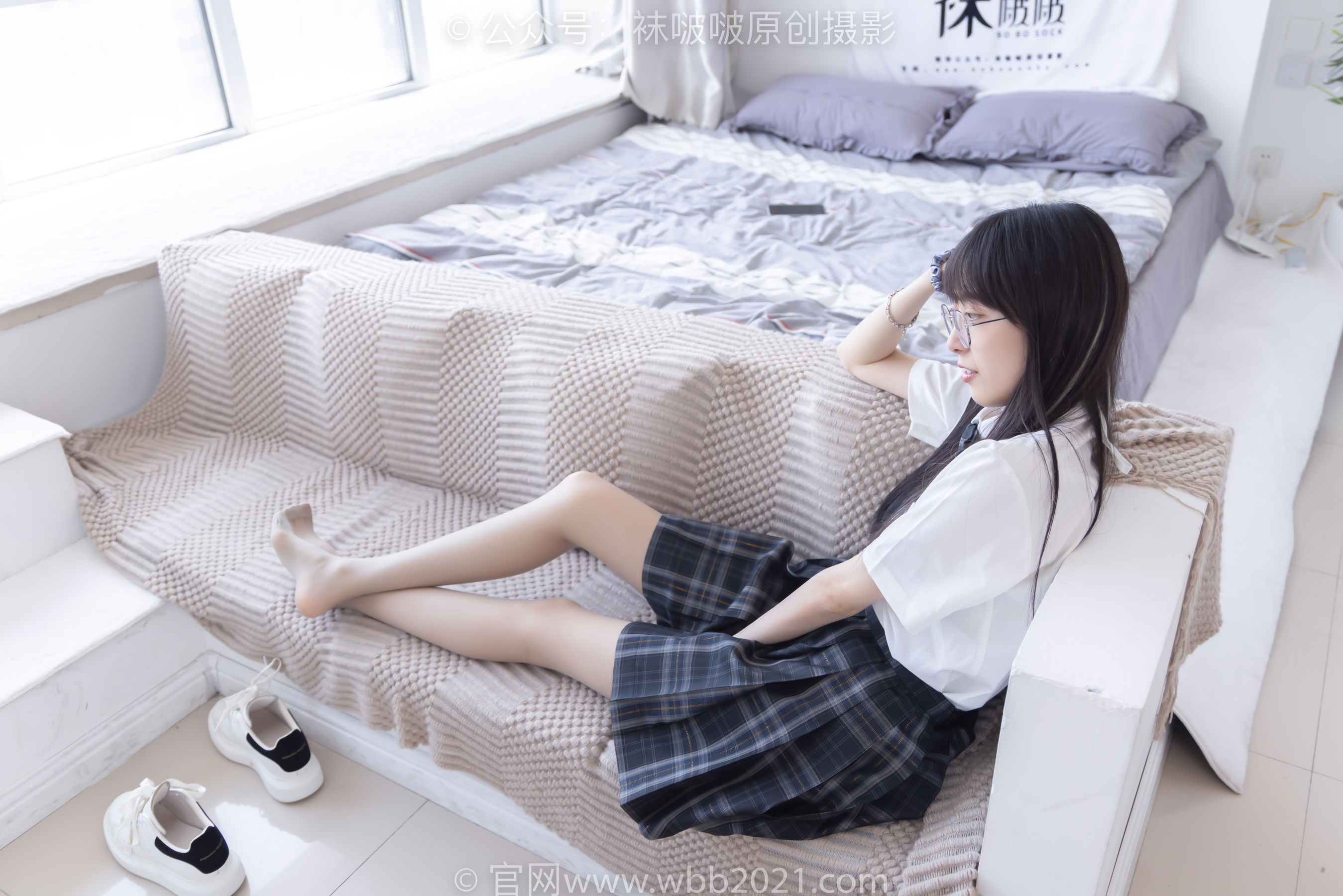 BoBoSocks袜啵啵 No.541 稚予 - 两双板鞋、薄灰丝、薄肉丝、jk制服/(140P)