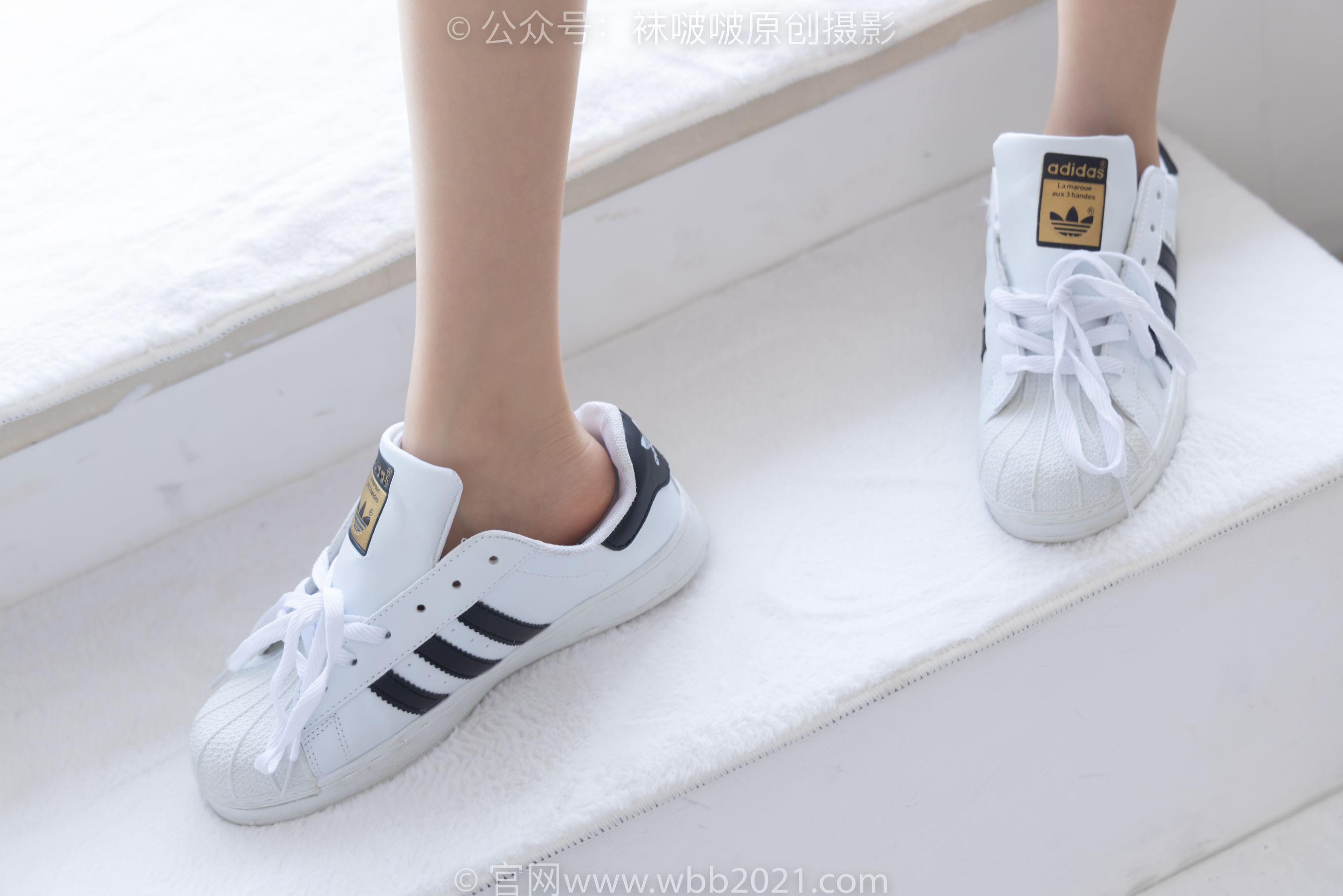 BoBoSocks袜啵啵 No.541 稚予 - 两双板鞋、薄灰丝、薄肉丝、jk制服/(140P)