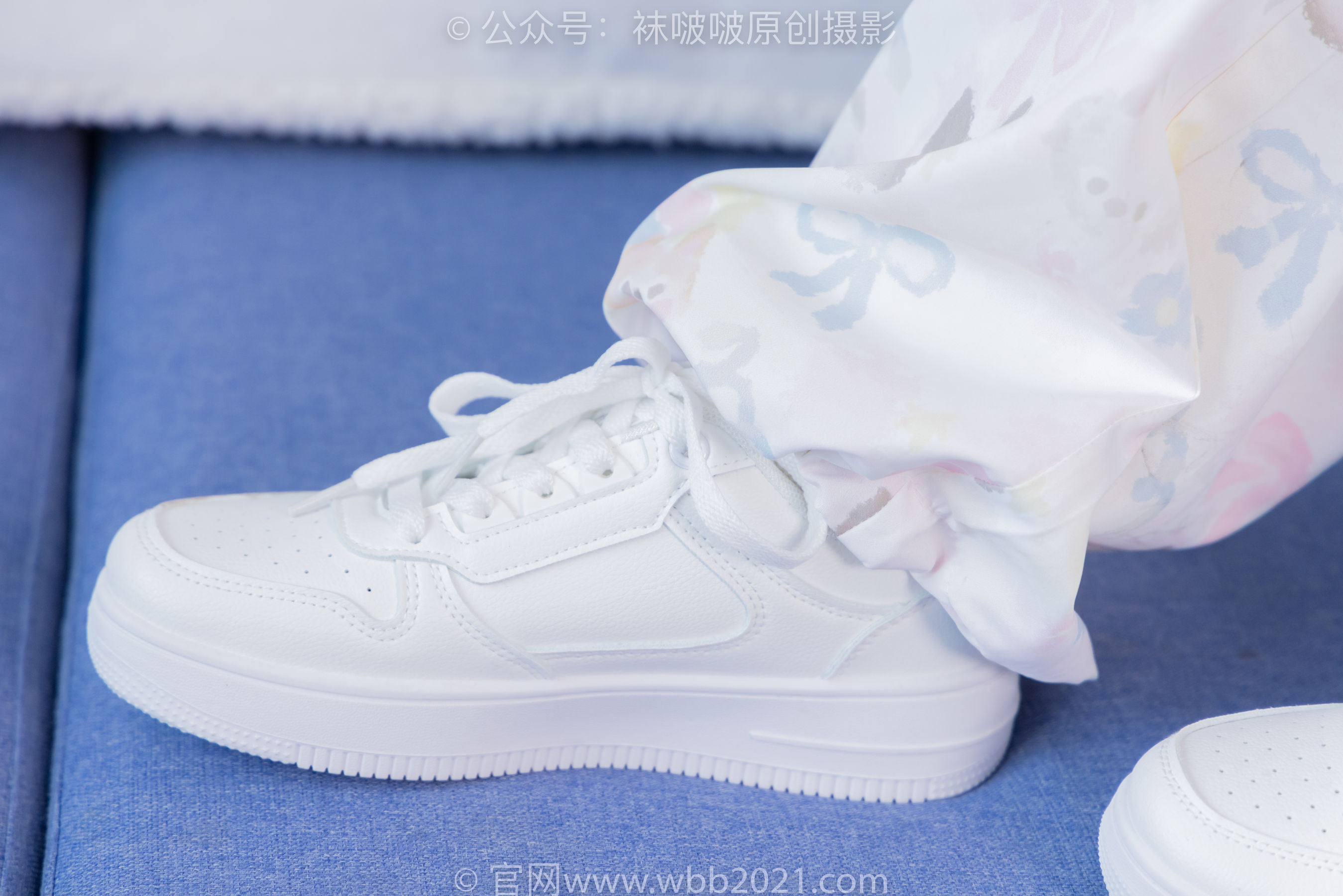 BoBoSocks袜啵啵 No.550 甜甜圈 - 板鞋自然穿脏白棉袜/(148P)