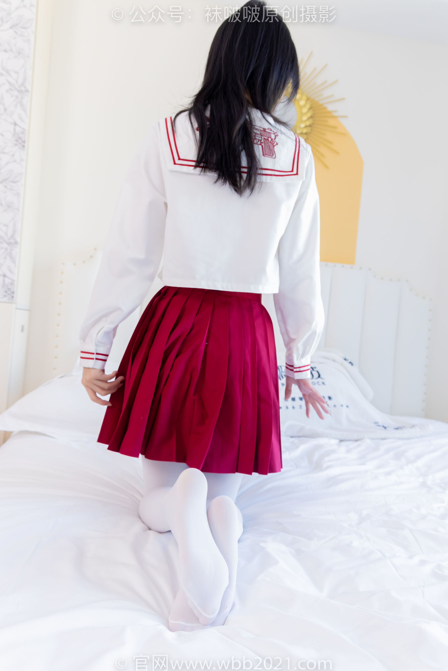 BoBoSocks袜啵啵 No.545 奶油 - 白色马丁靴、厚白丝、jk制服、瑜伽动作时用老头乐挠脚剧情/(144P)