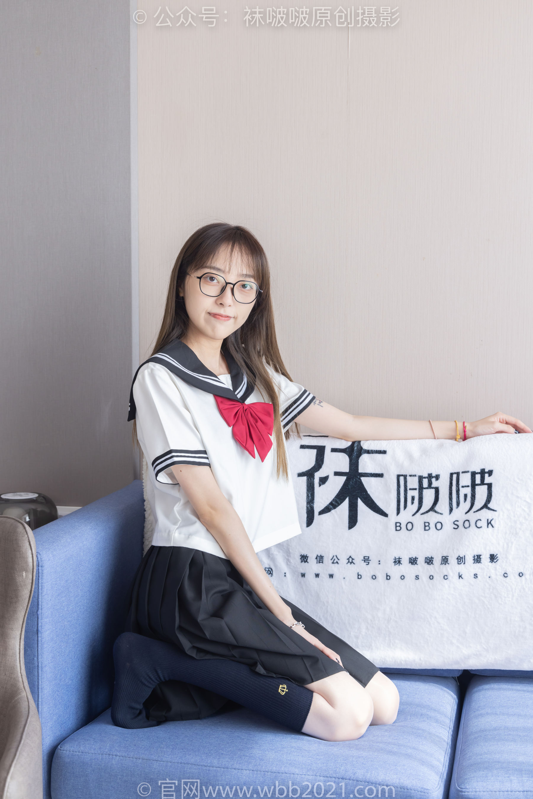BoBoSocks袜啵啵 No.530 稚予 - 皮鞋、高跟鞋、深蓝色小腿棉袜、油亮白丝油亮肉丝、jk制服/(145P)