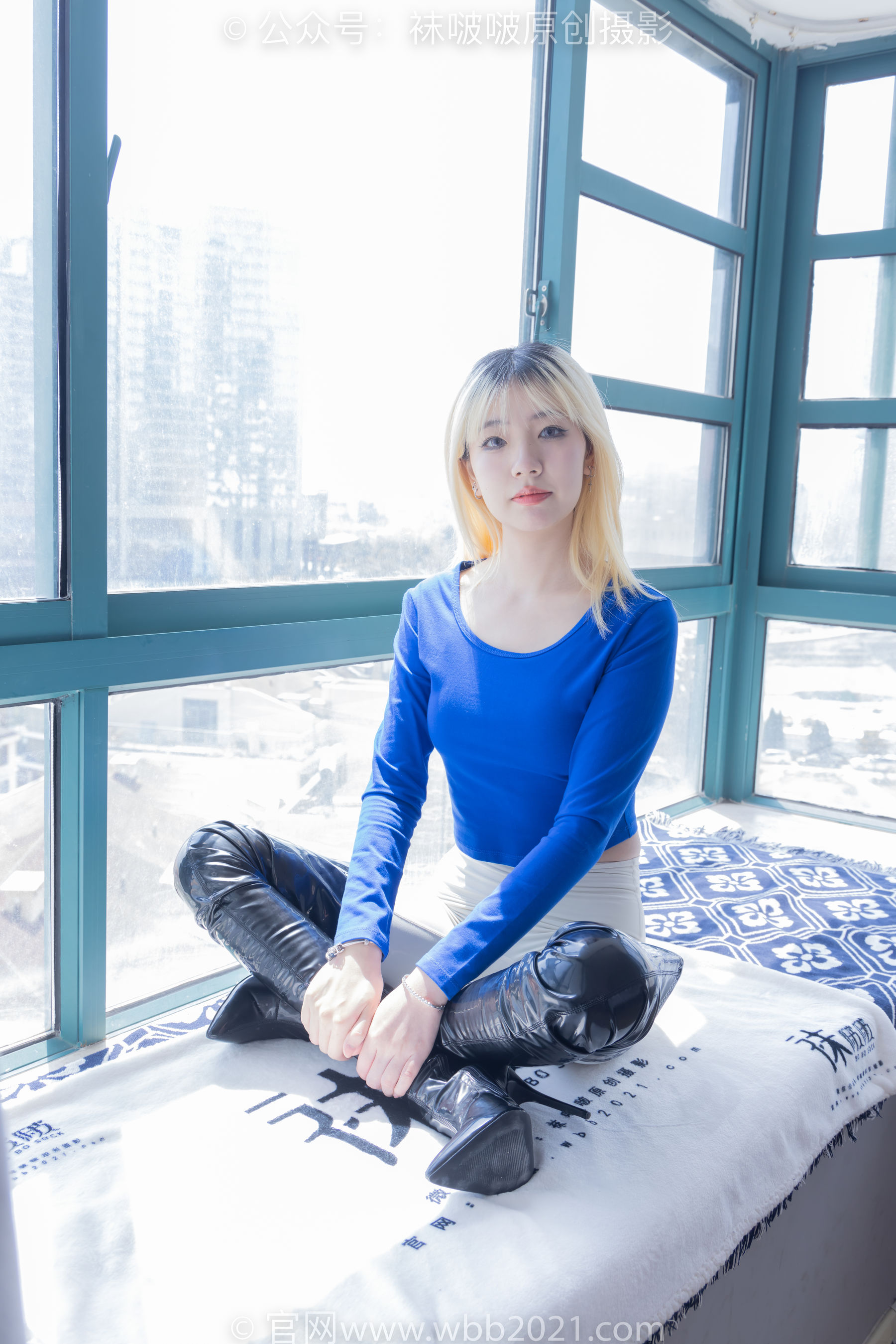 BoBoSocks袜啵啵 No.534 小甜豆 - 高跟长靴、油亮薄黑丝叠穿薄肉丝五指袜、瑜伽短裤裤里丝/(180P)