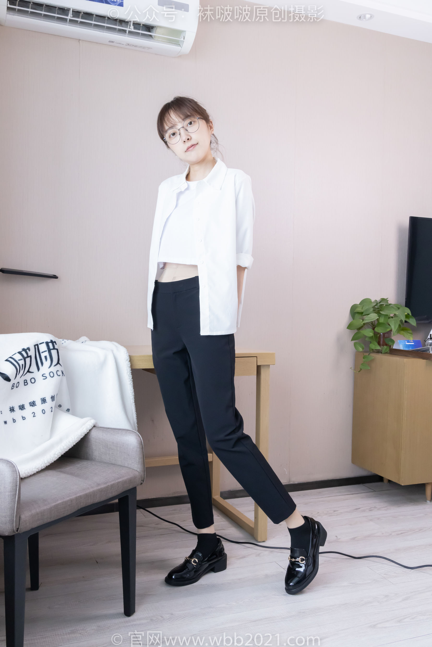 BoBoSocks袜啵啵 No.535 稚予 - 高跟鞋、皮鞋、黑棉袜、薄肉丝、裤里丝/(160P)