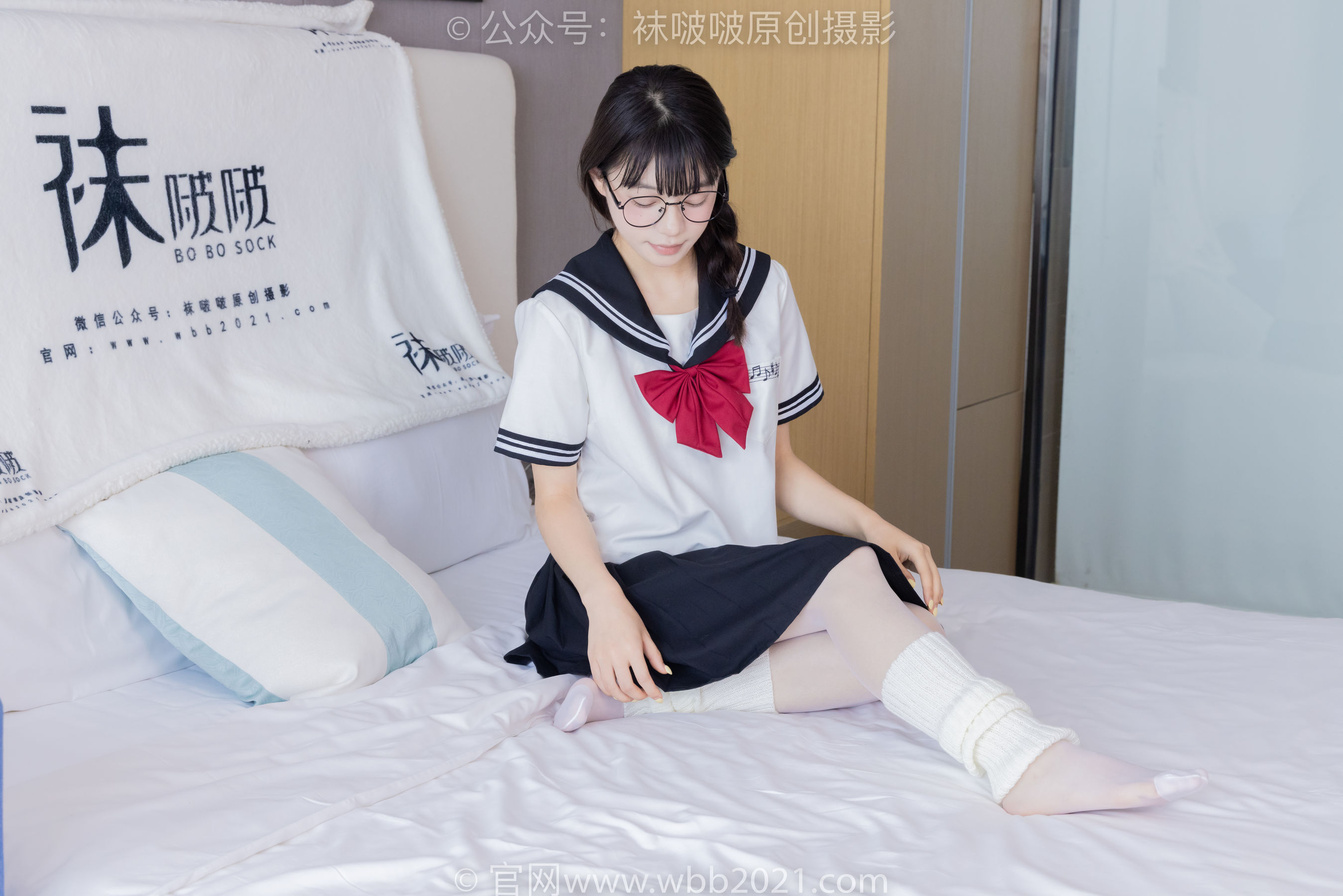 BoBoSocks袜啵啵 No.548 糯米 - 运动鞋、堆堆袜套、薄白丝、jk制服/(145P)