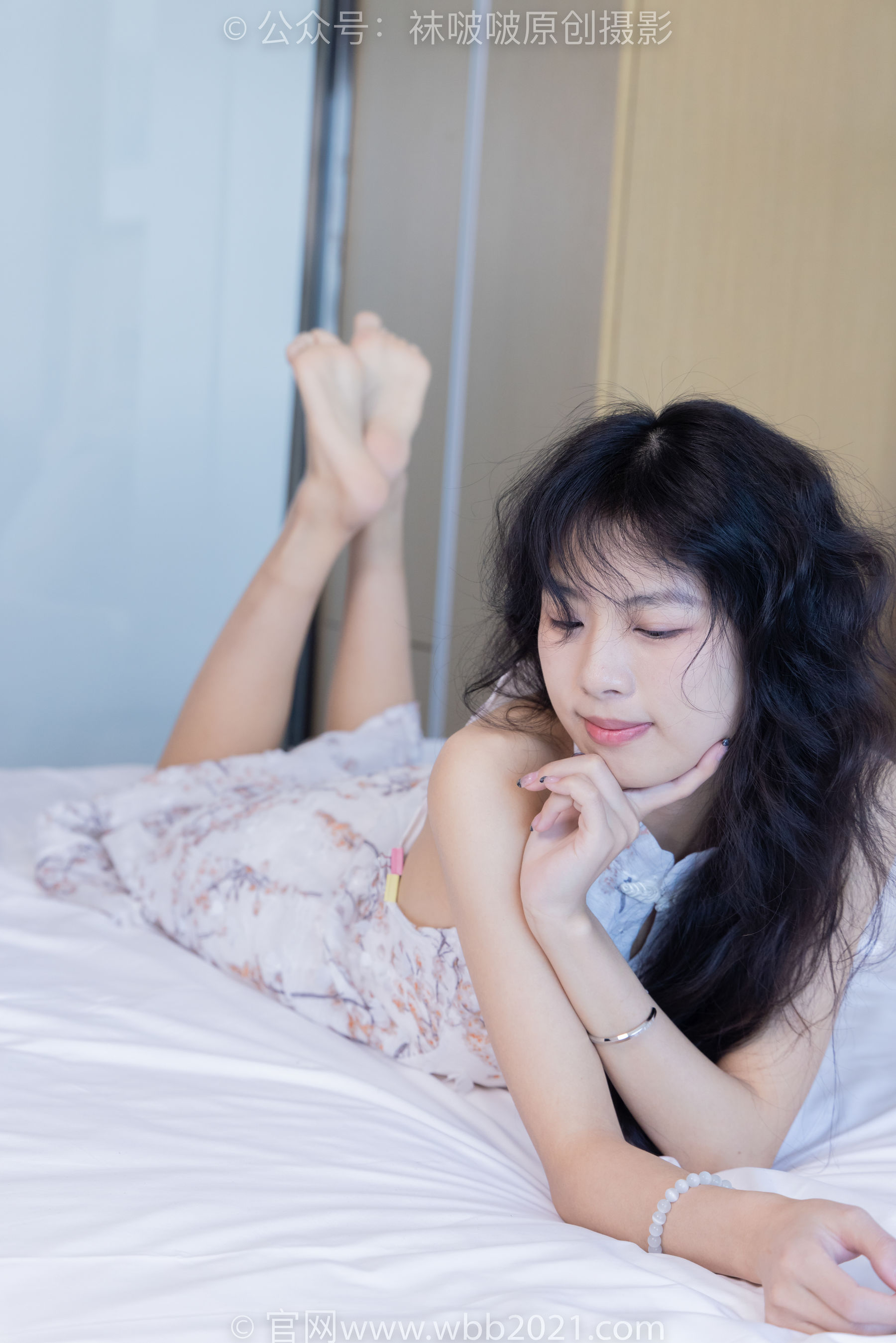 BoBoSocks袜啵啵 No.536 奶油 - 高跟鞋、薄肉丝、裸足淋酸奶剧情/(157P)