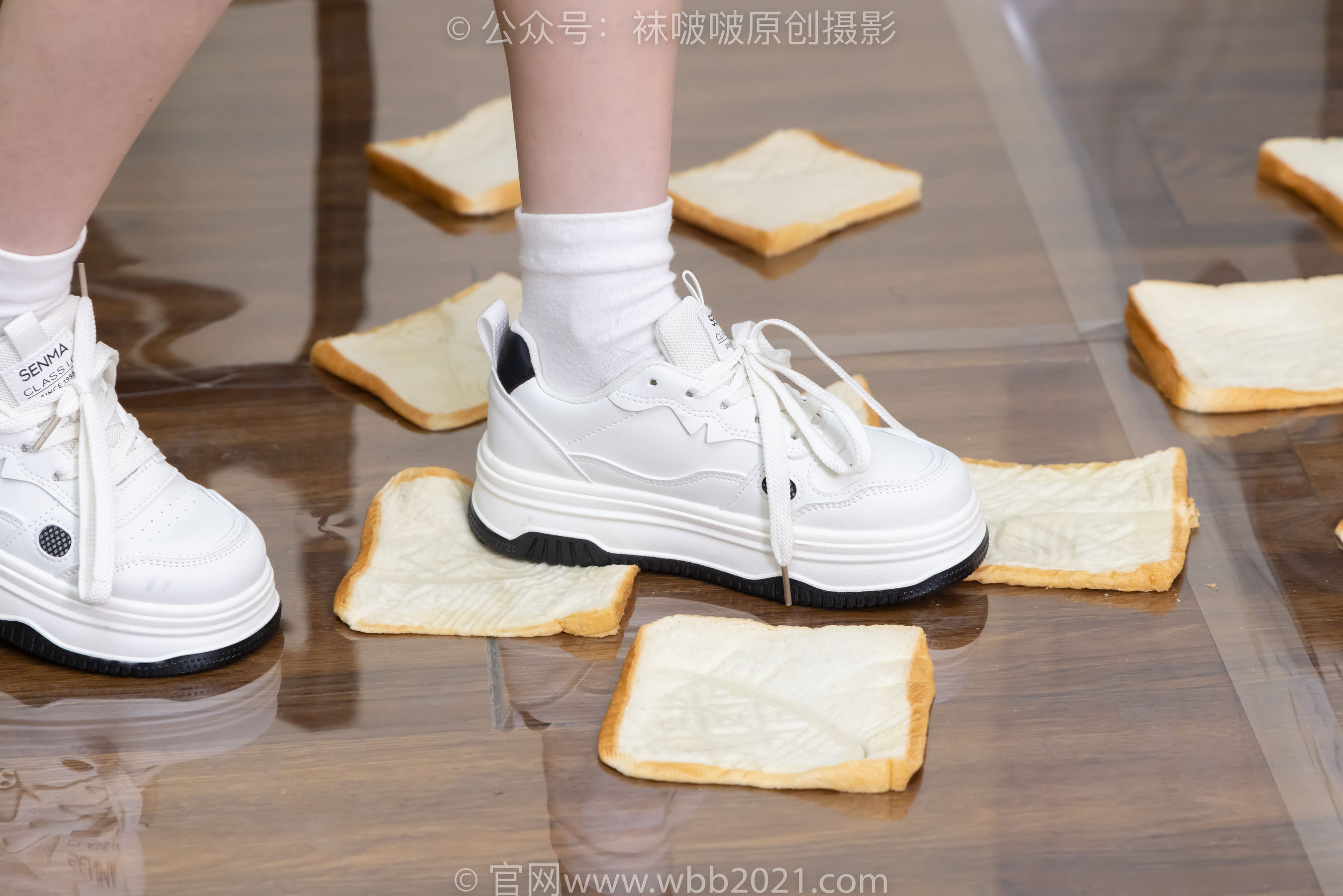 BoBoSocks袜啵啵 No.537 小甜豆&甜甜圈 - 板鞋、帆布鞋、白棉袜、薄肉丝、薄黑丝、裸足/(167P)