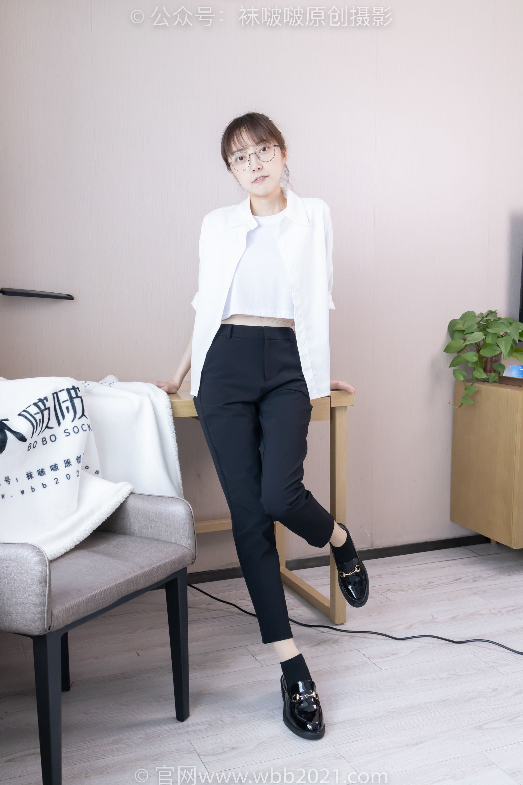 BoBoSocks袜啵啵 No.535 稚予 - 高跟鞋、皮鞋、黑棉袜、薄肉丝、裤里丝/(160P)