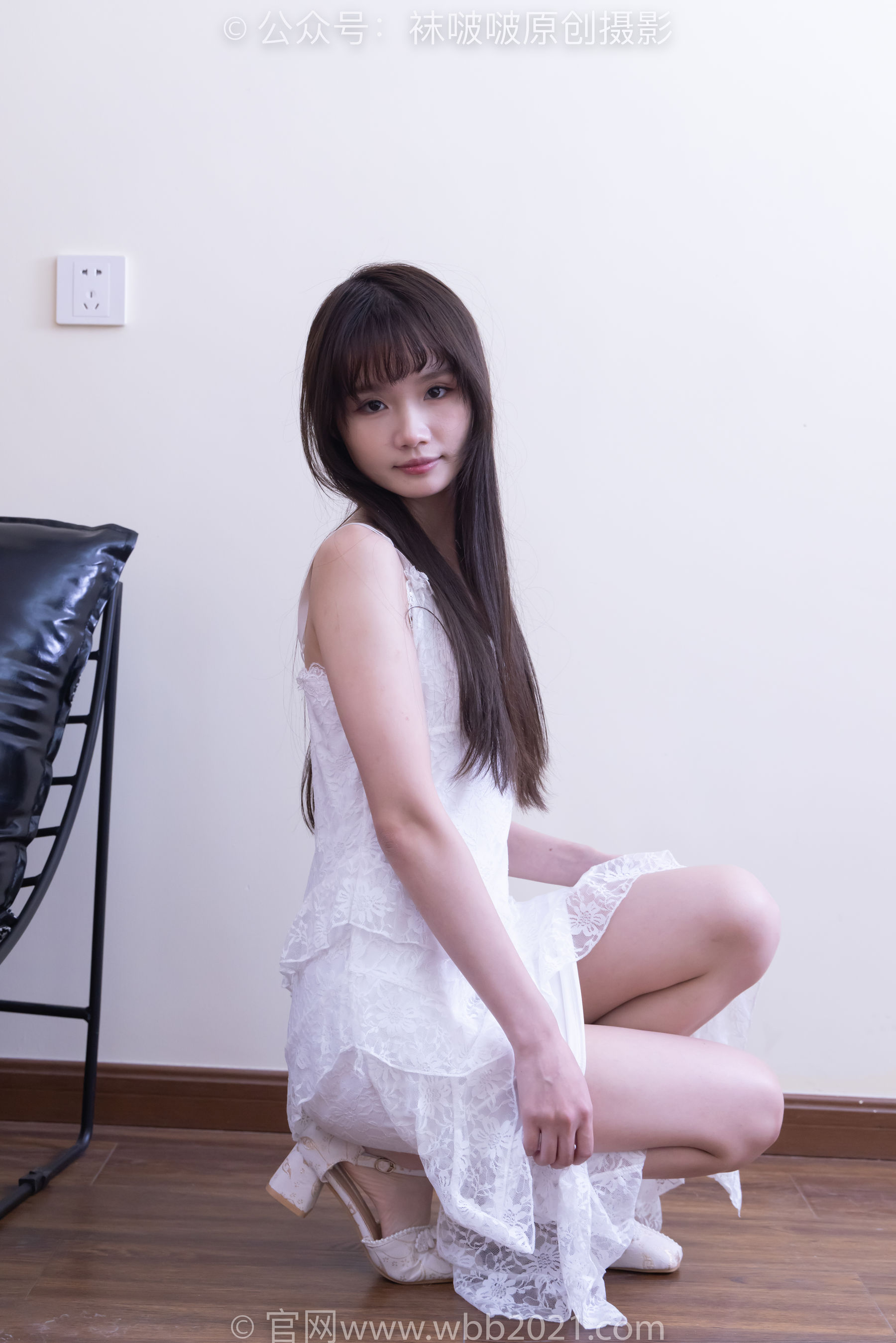 BoBoSocks袜啵啵 No.542 甜甜圈 高跟鞋、薄黑丝、薄肉丝、裸足、撕丝袜剧情/(160P)