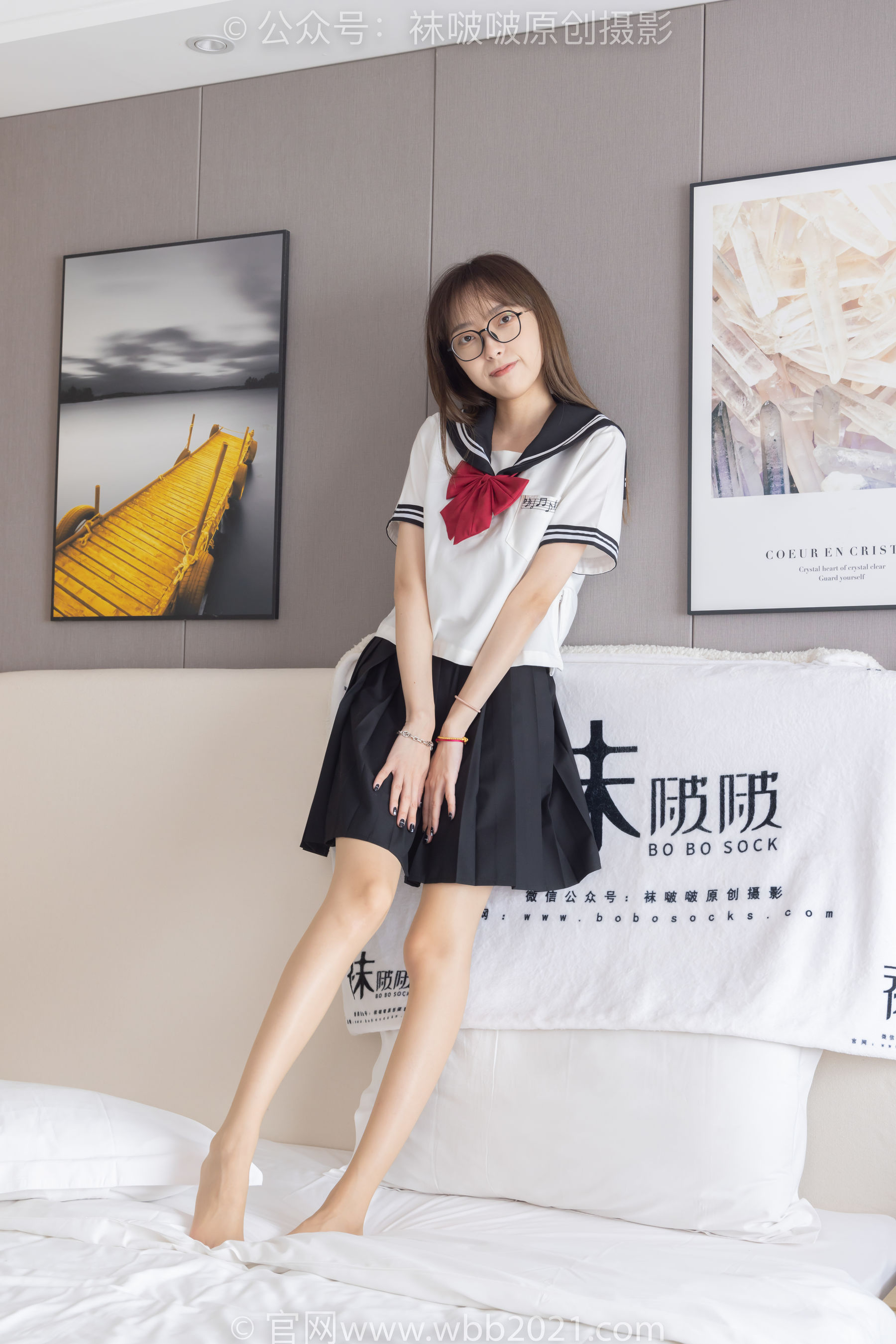 BoBoSocks袜啵啵 No.530 稚予 - 皮鞋、高跟鞋、深蓝色小腿棉袜、油亮白丝油亮肉丝、jk制服/(145P)