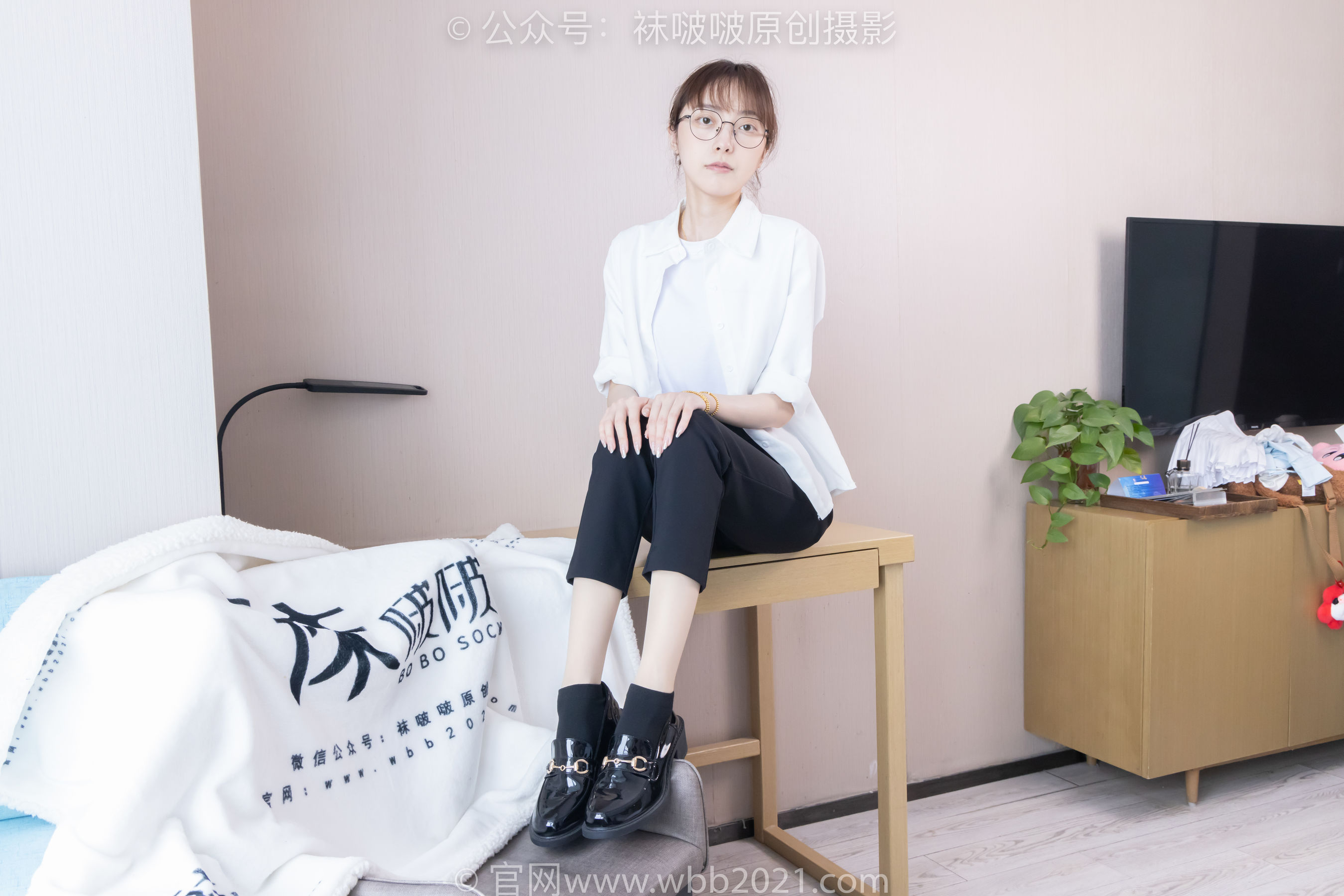 BoBoSocks袜啵啵 No.535 稚予 - 高跟鞋、皮鞋、黑棉袜、薄肉丝、裤里丝/(160P)