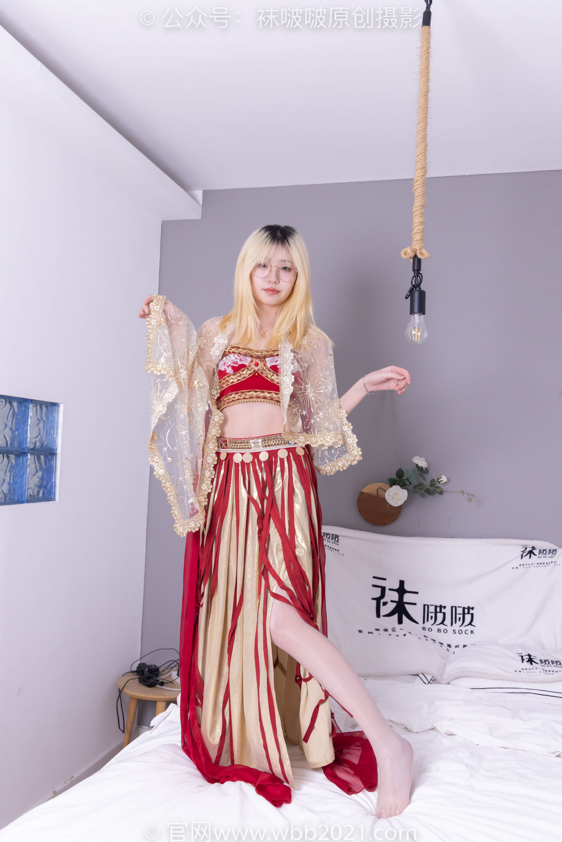 BoBoSocks袜啵啵 No.540 小甜豆 - 高跟鞋、油亮薄白丝/(145P)