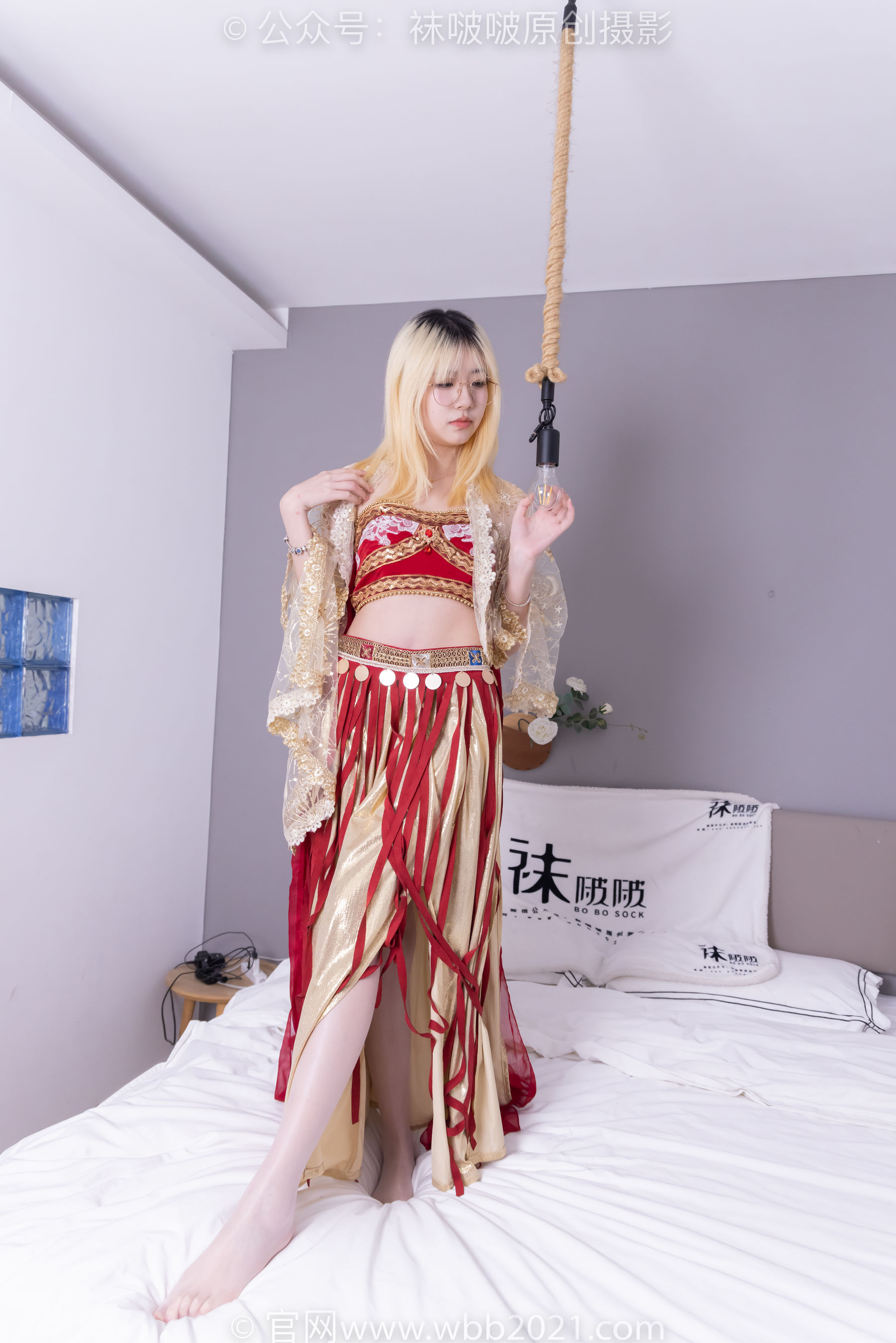 BoBoSocks袜啵啵 No.540 小甜豆 - 高跟鞋、油亮薄白丝/(145P)