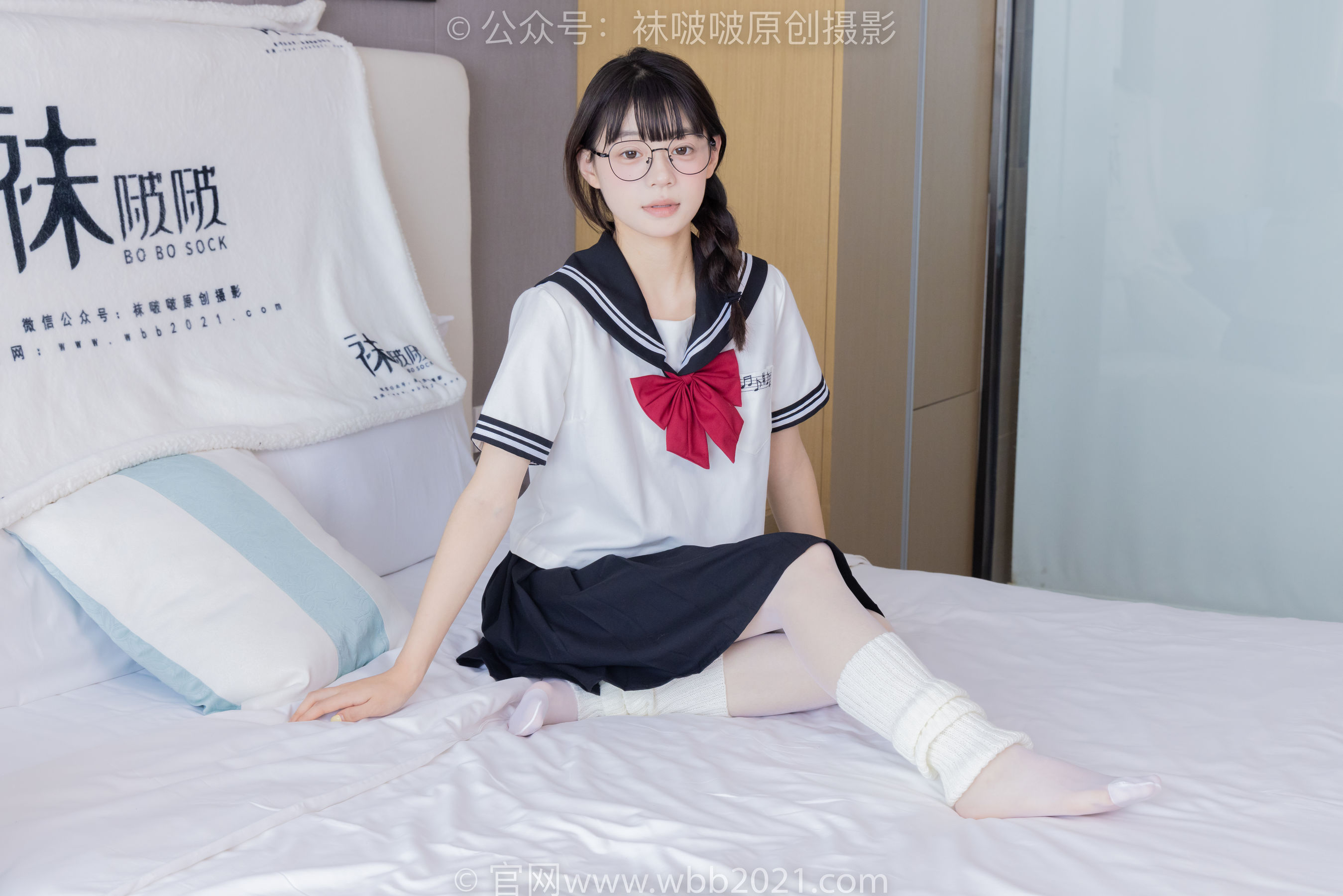 BoBoSocks袜啵啵 No.548 糯米 - 运动鞋、堆堆袜套、薄白丝、jk制服/(145P)