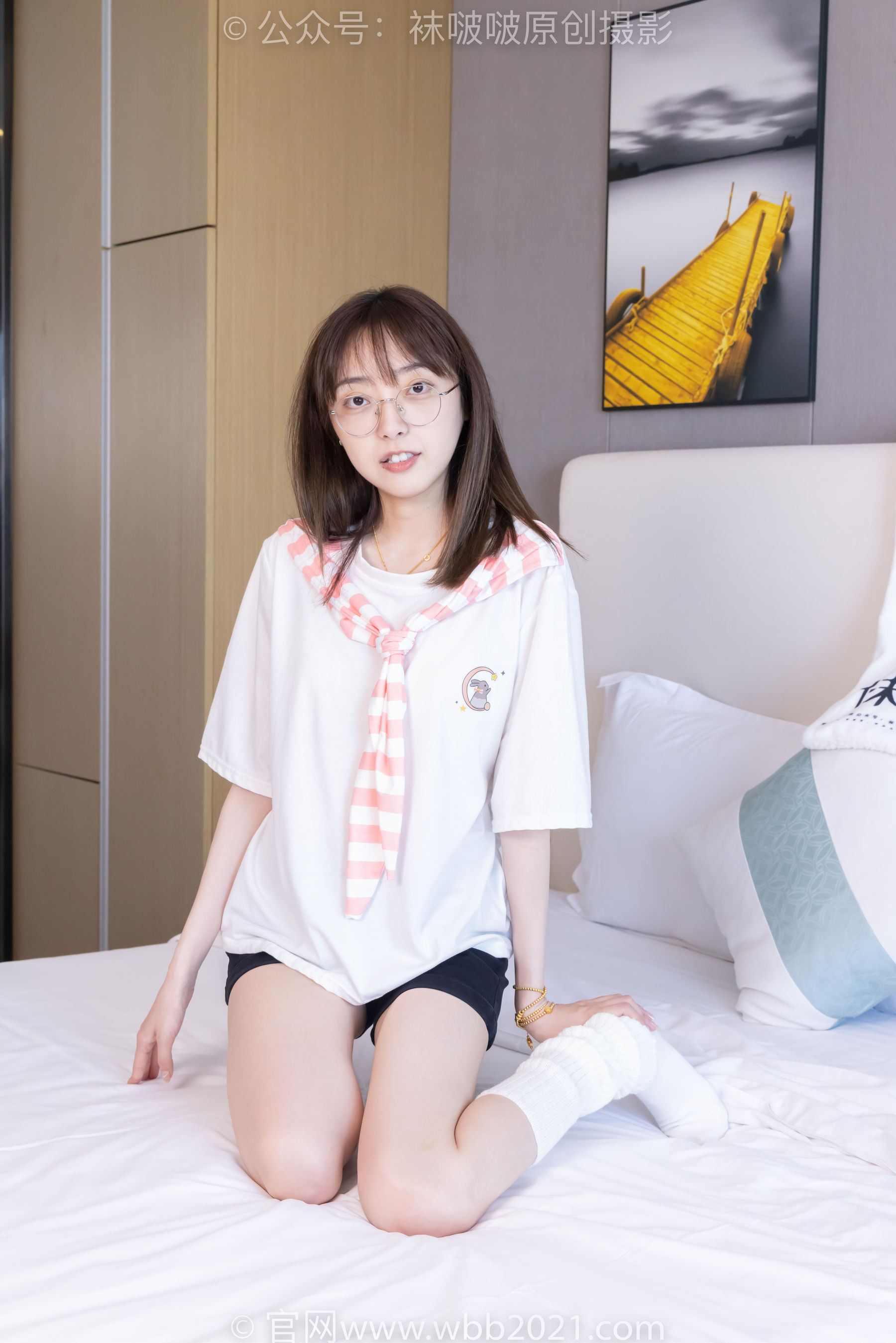 BoBoSocks袜啵啵 No.527 稚予 - 帆布鞋、堆堆袜套、白棉袜/(140P)