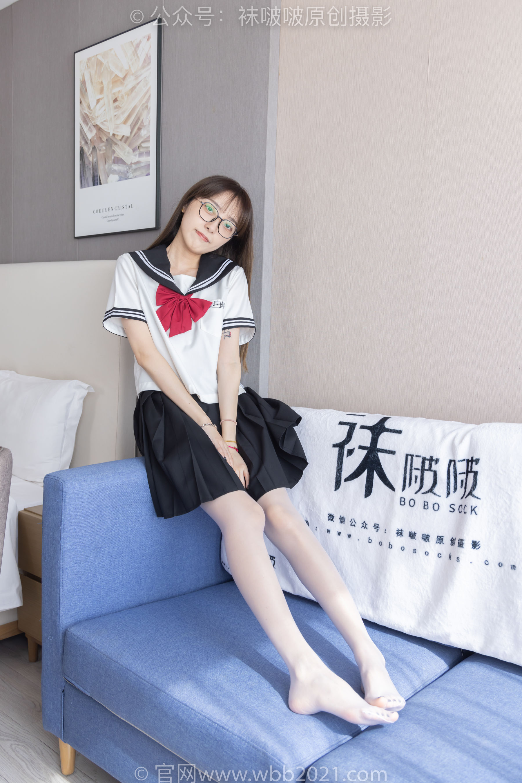 BoBoSocks袜啵啵 No.530 稚予 - 皮鞋、高跟鞋、深蓝色小腿棉袜、油亮白丝油亮肉丝、jk制服/(145P)