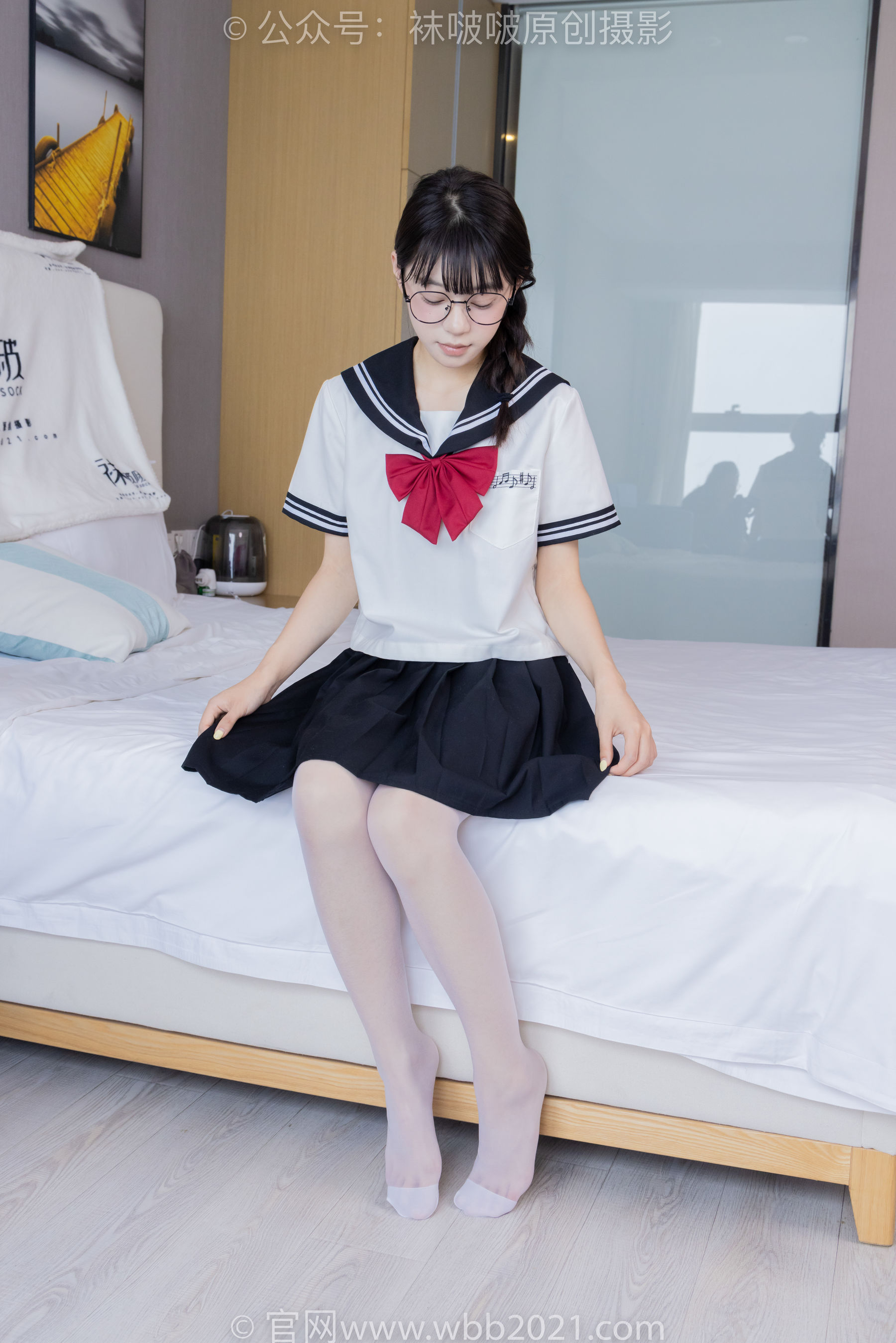 BoBoSocks袜啵啵 No.548 糯米 - 运动鞋、堆堆袜套、薄白丝、jk制服/(145P)