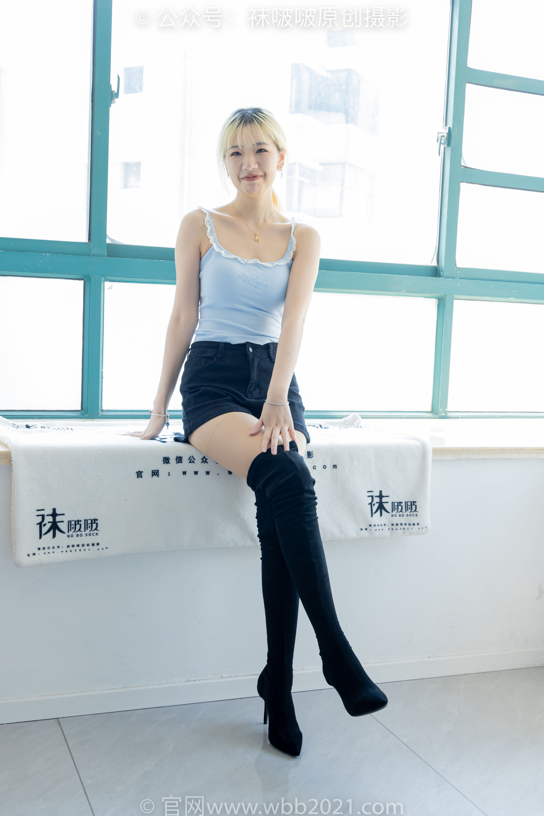 BoBoSocks袜啵啵 No.528 小甜豆 - 高跟长靴、薄白丝、薄黑丝、薄肉丝/(200P)
