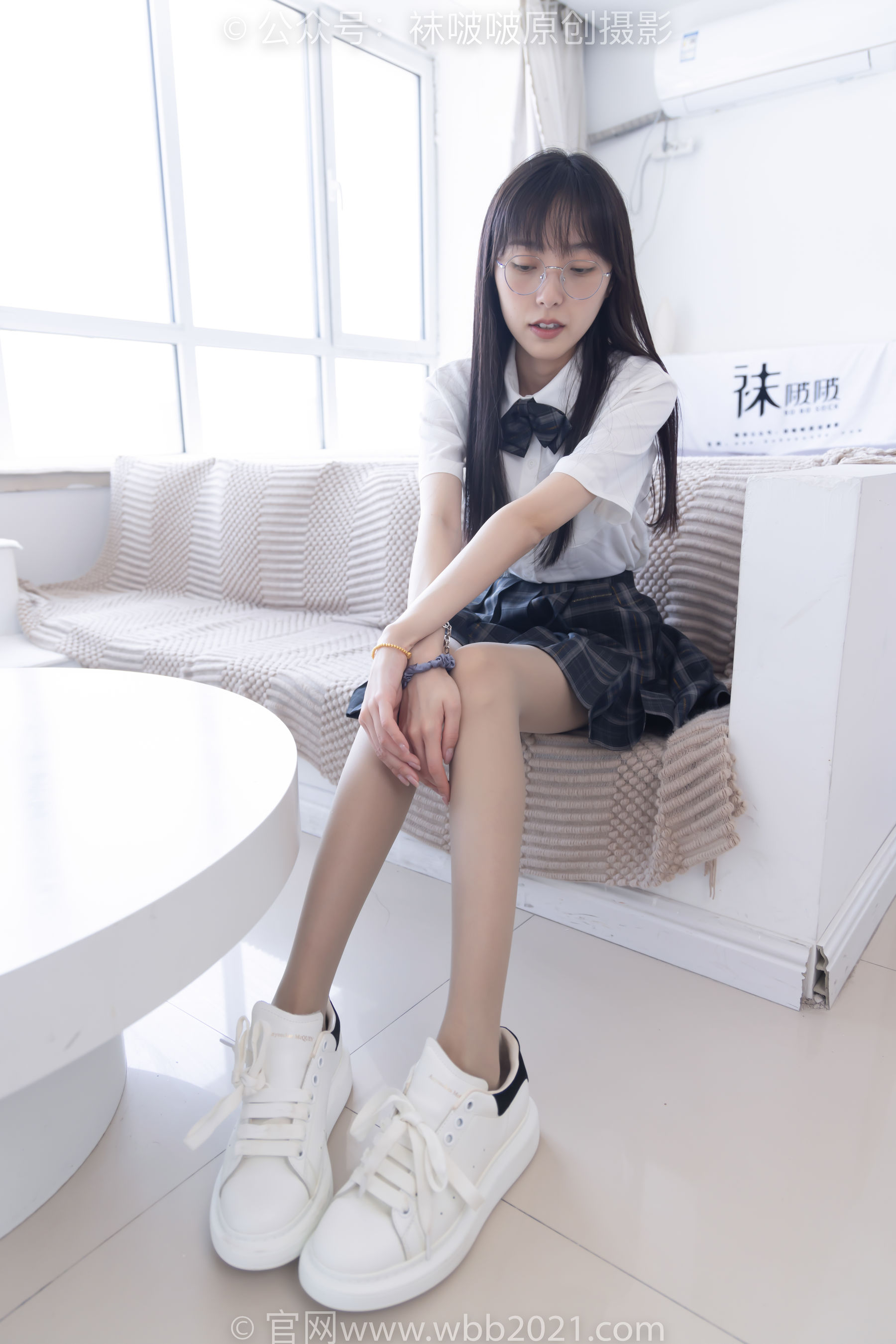 BoBoSocks袜啵啵 No.541 稚予 - 两双板鞋、薄灰丝、薄肉丝、jk制服/(140P)