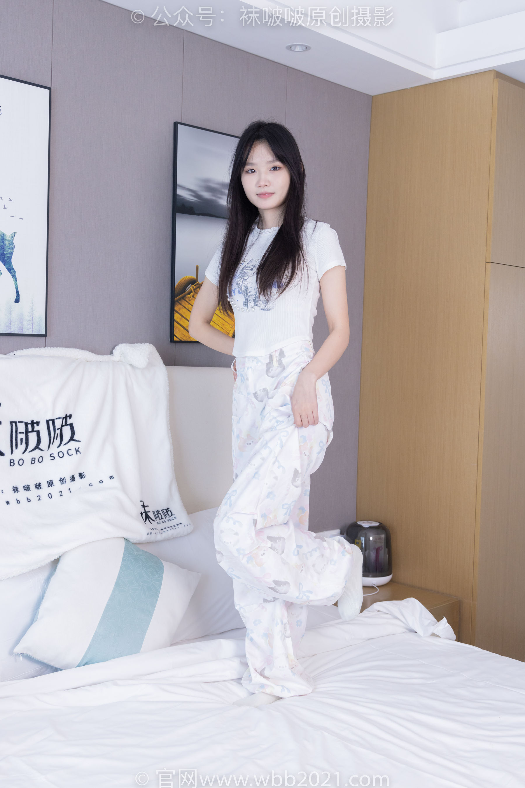 BoBoSocks袜啵啵 No.550 甜甜圈 - 板鞋自然穿脏白棉袜/(148P)