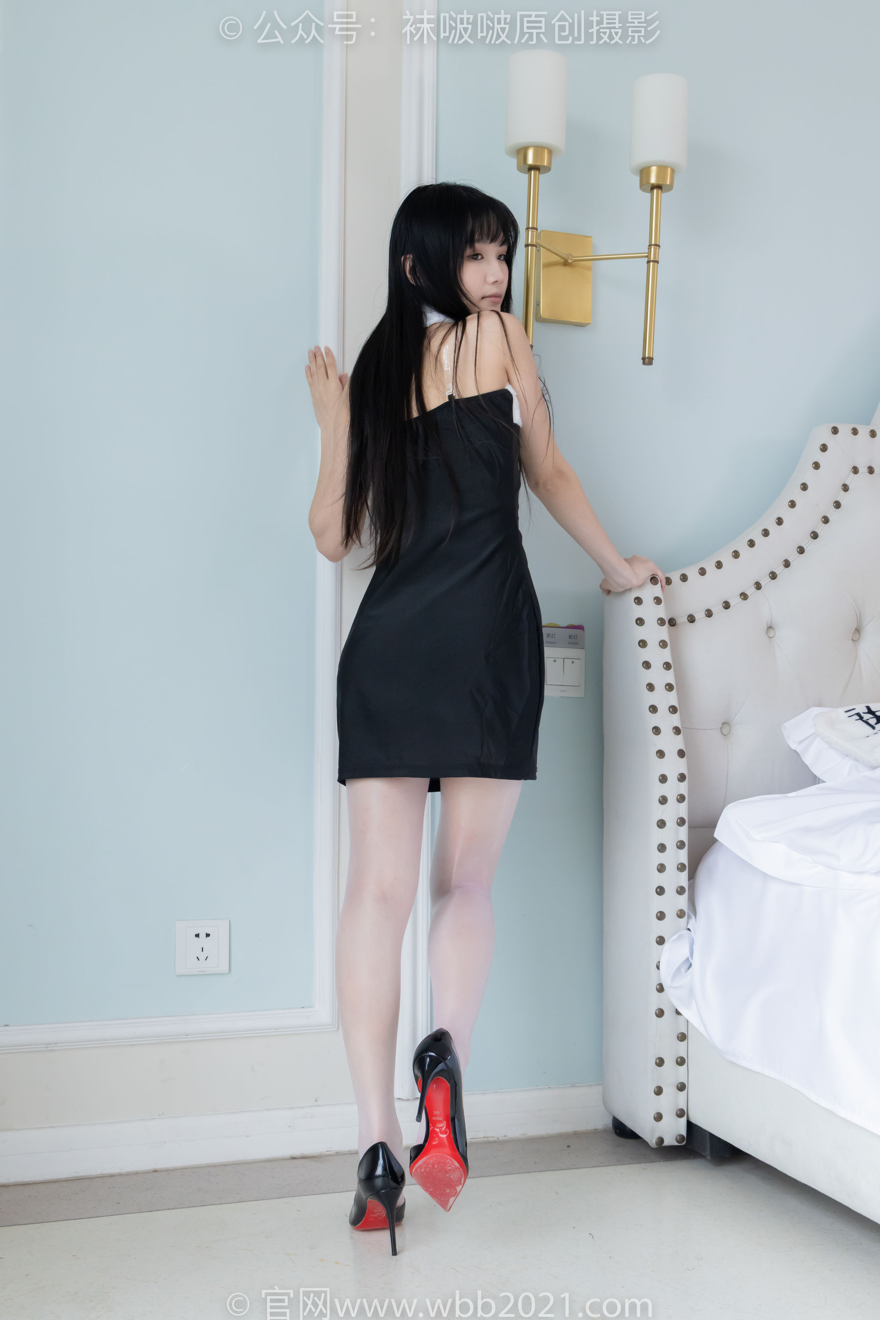 BoBoSocks袜啵啵 No.544 甜甜圈 - 高跟鞋、油亮薄白丝、裸足、踩小人和奶油泡芙剧情/(172P)