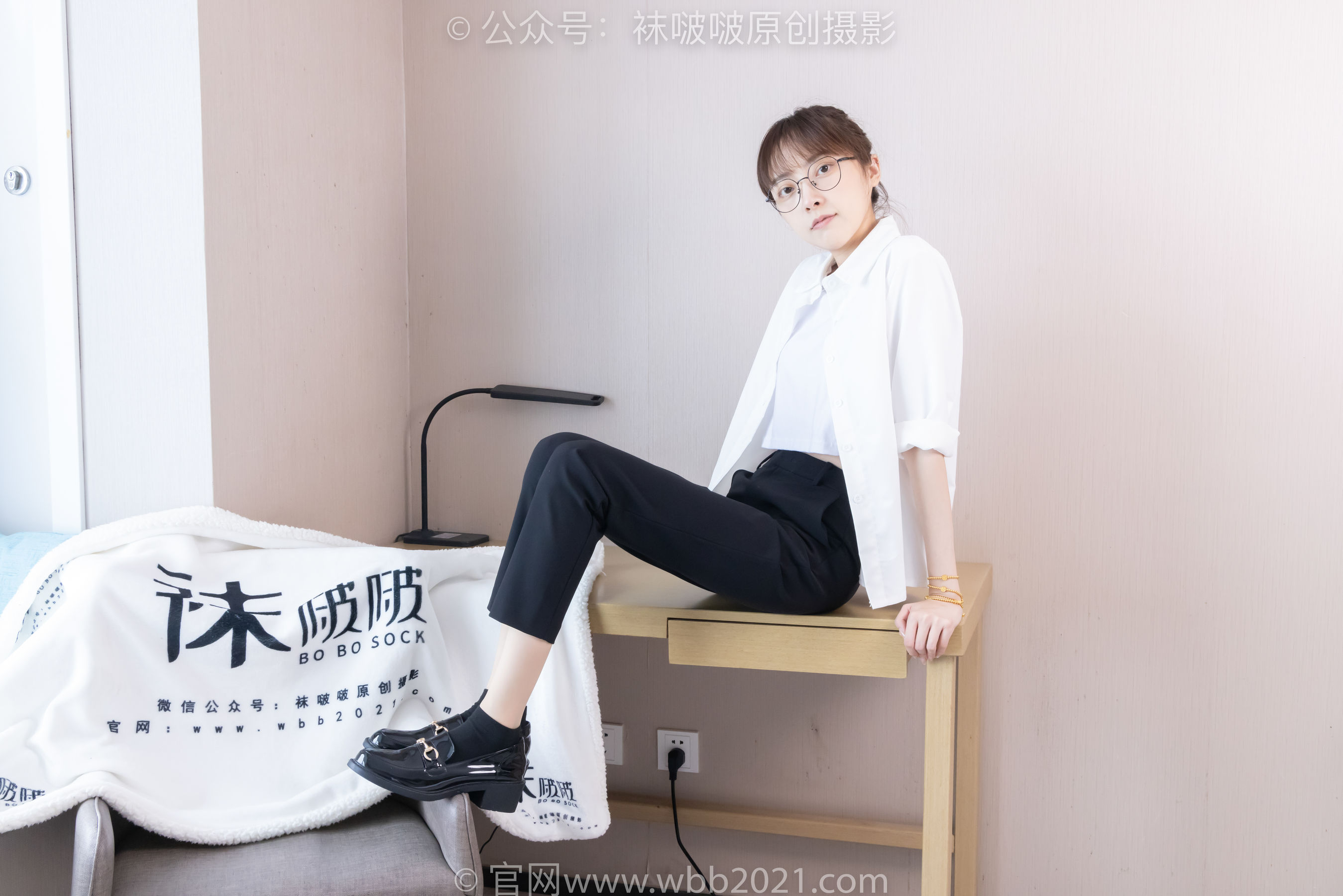 BoBoSocks袜啵啵 No.535 稚予 - 高跟鞋、皮鞋、黑棉袜、薄肉丝、裤里丝/(160P)