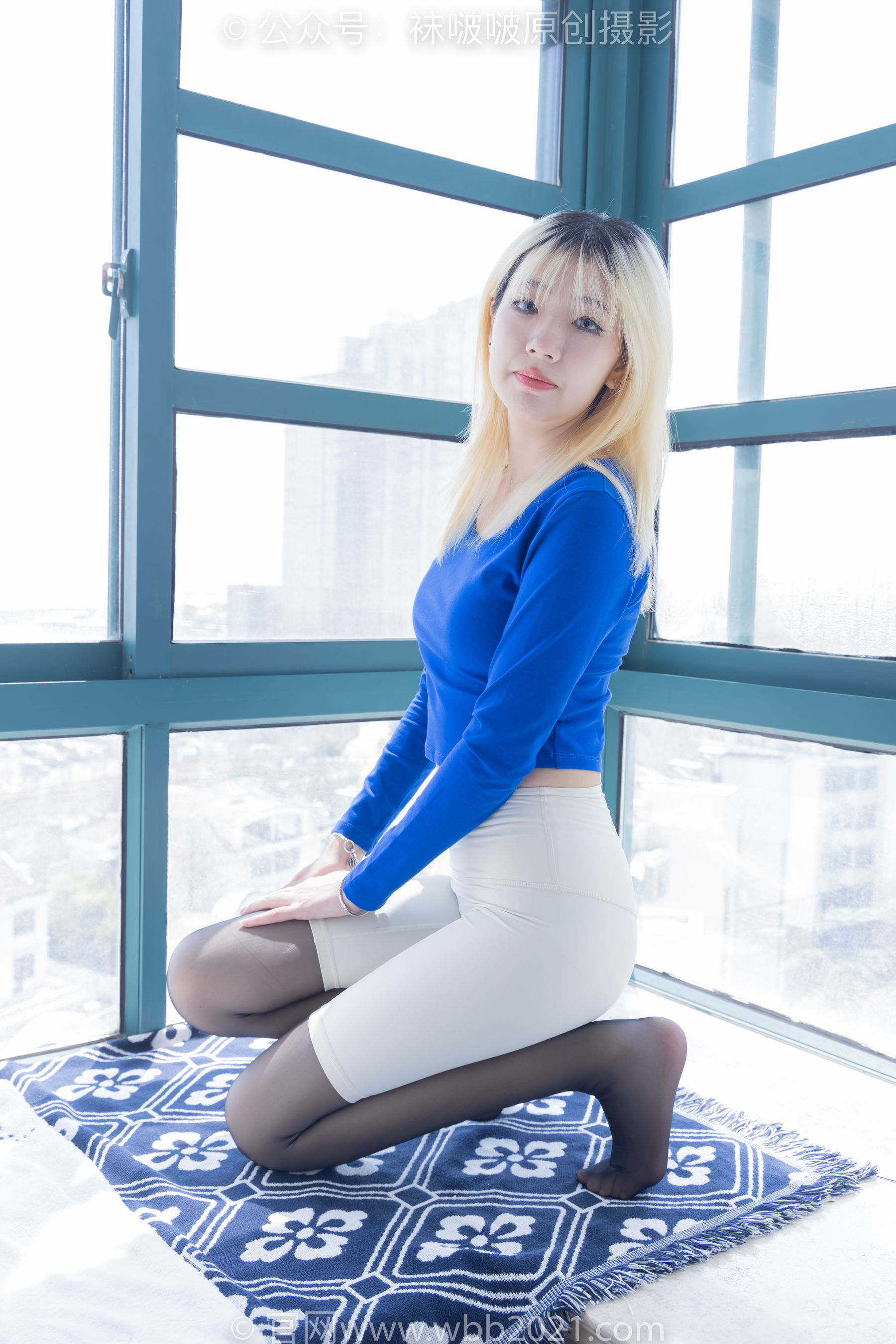 BoBoSocks袜啵啵 No.534 小甜豆 - 高跟长靴、油亮薄黑丝叠穿薄肉丝五指袜、瑜伽短裤裤里丝/(180P)