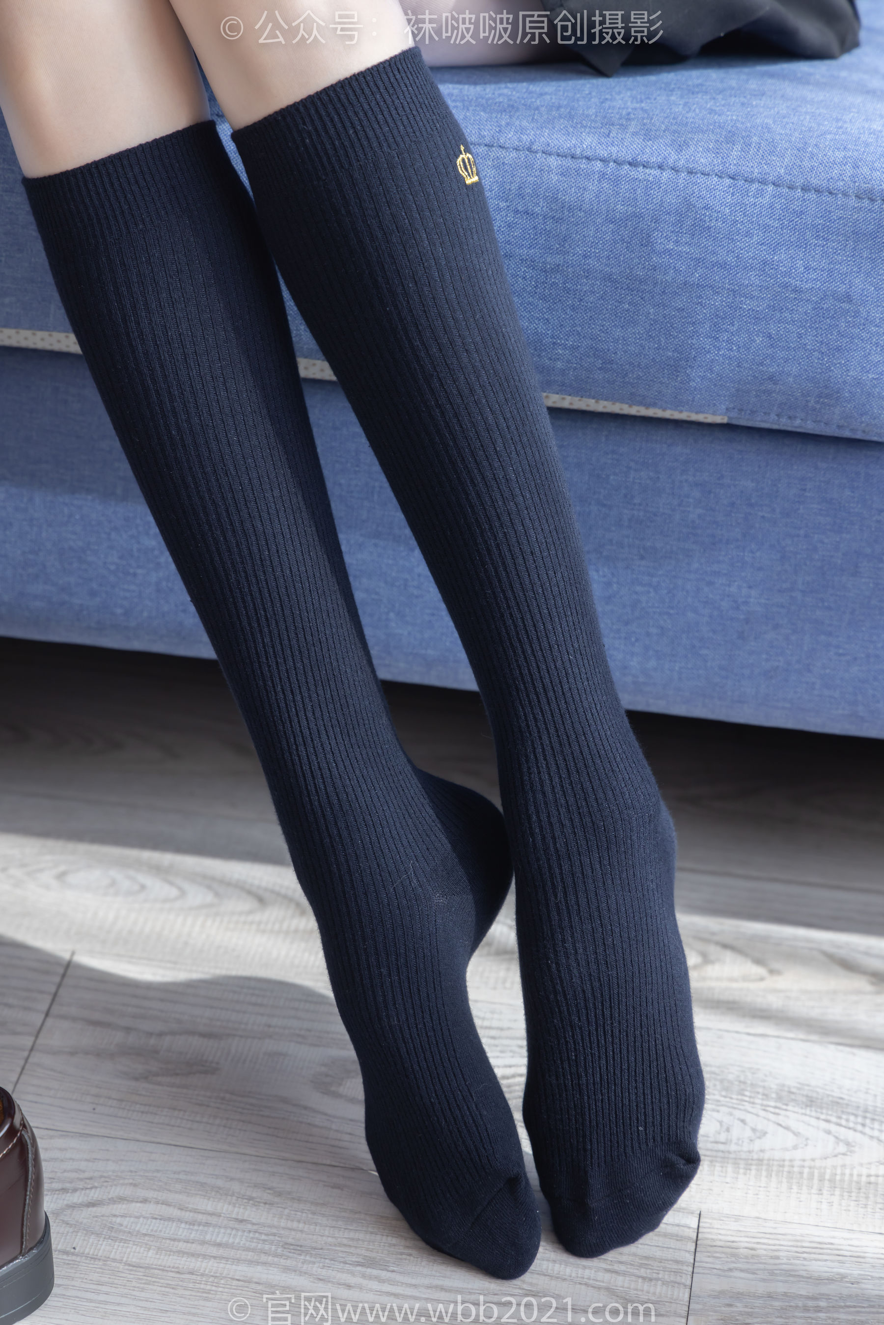 BoBoSocks袜啵啵 No.530 稚予 - 皮鞋、高跟鞋、深蓝色小腿棉袜、油亮白丝油亮肉丝、jk制服/(145P)