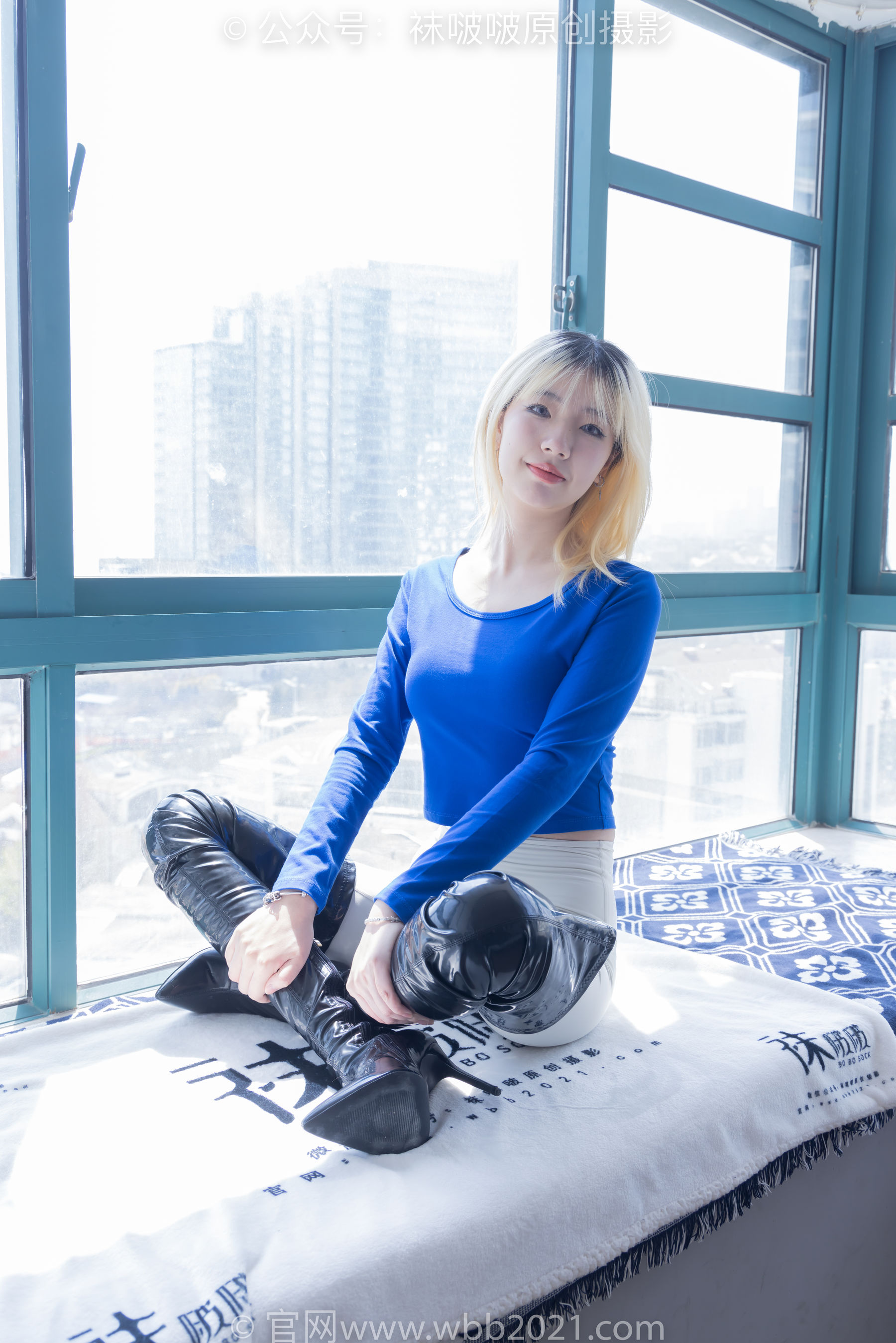 BoBoSocks袜啵啵 No.534 小甜豆 - 高跟长靴、油亮薄黑丝叠穿薄肉丝五指袜、瑜伽短裤裤里丝/(180P)