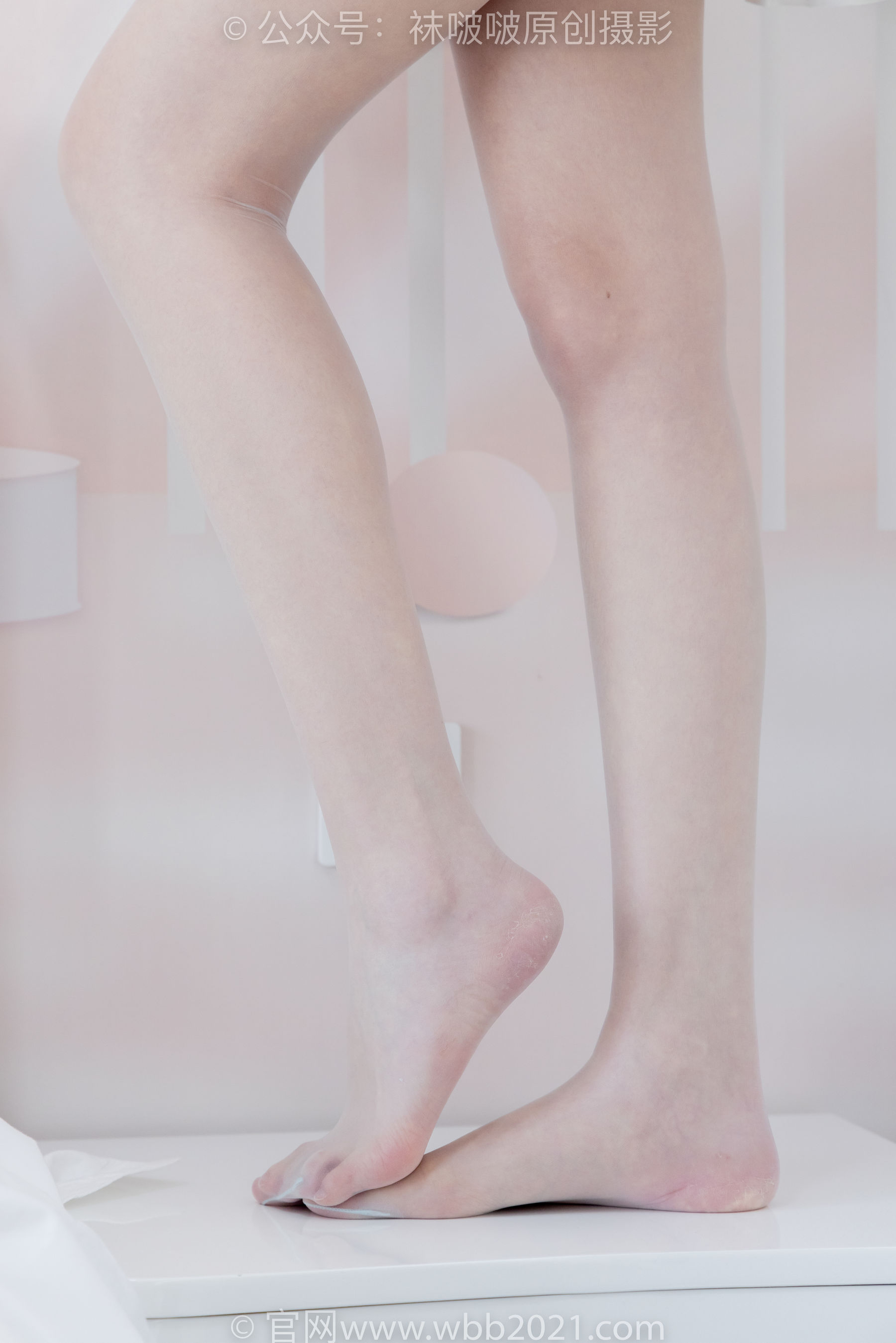 BoBoSocks袜啵啵 No.543 小甜豆 高跟鞋、油亮淡蓝丝、腰丝/(150P)