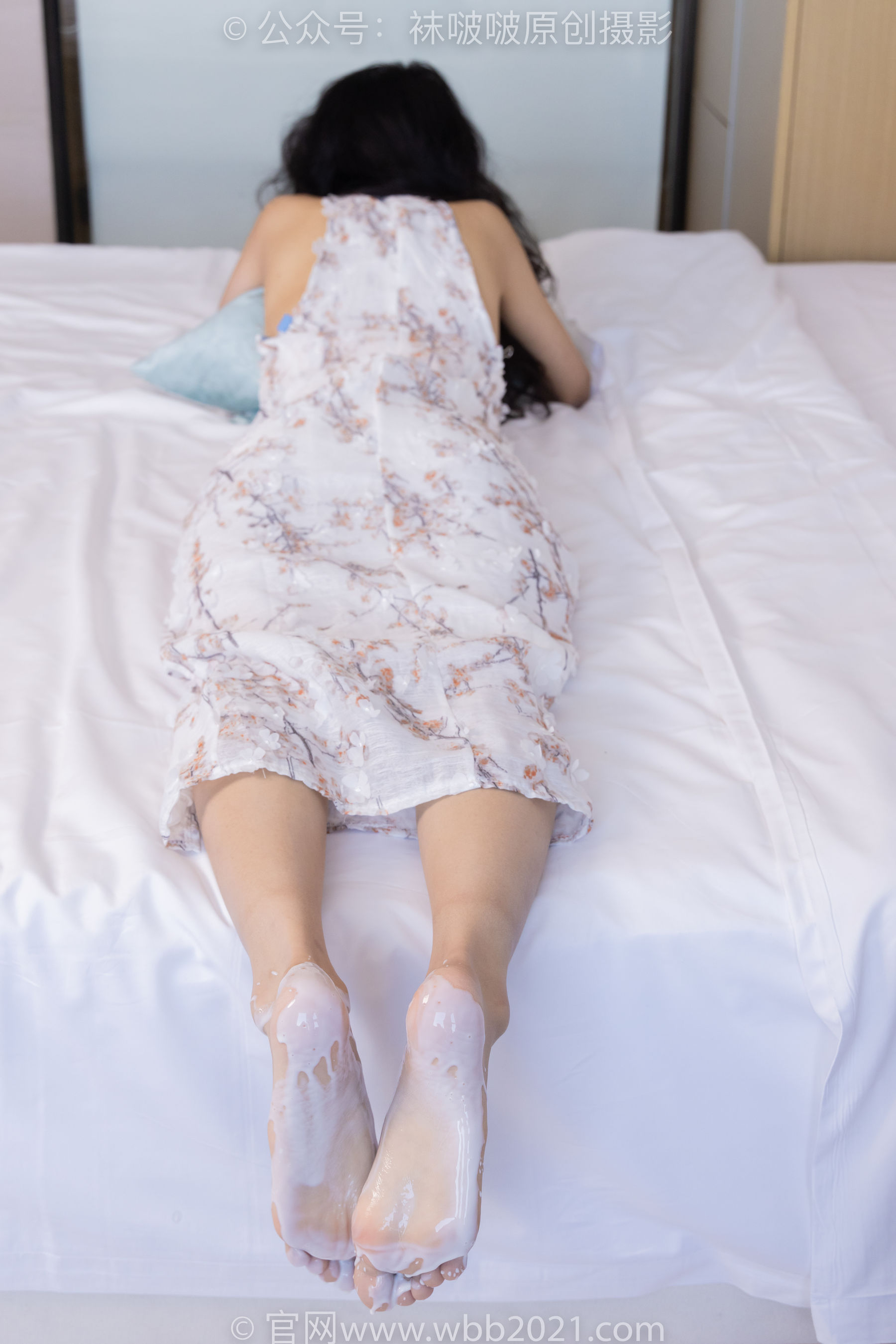 BoBoSocks袜啵啵 No.536 奶油 - 高跟鞋、薄肉丝、裸足淋酸奶剧情/(157P)