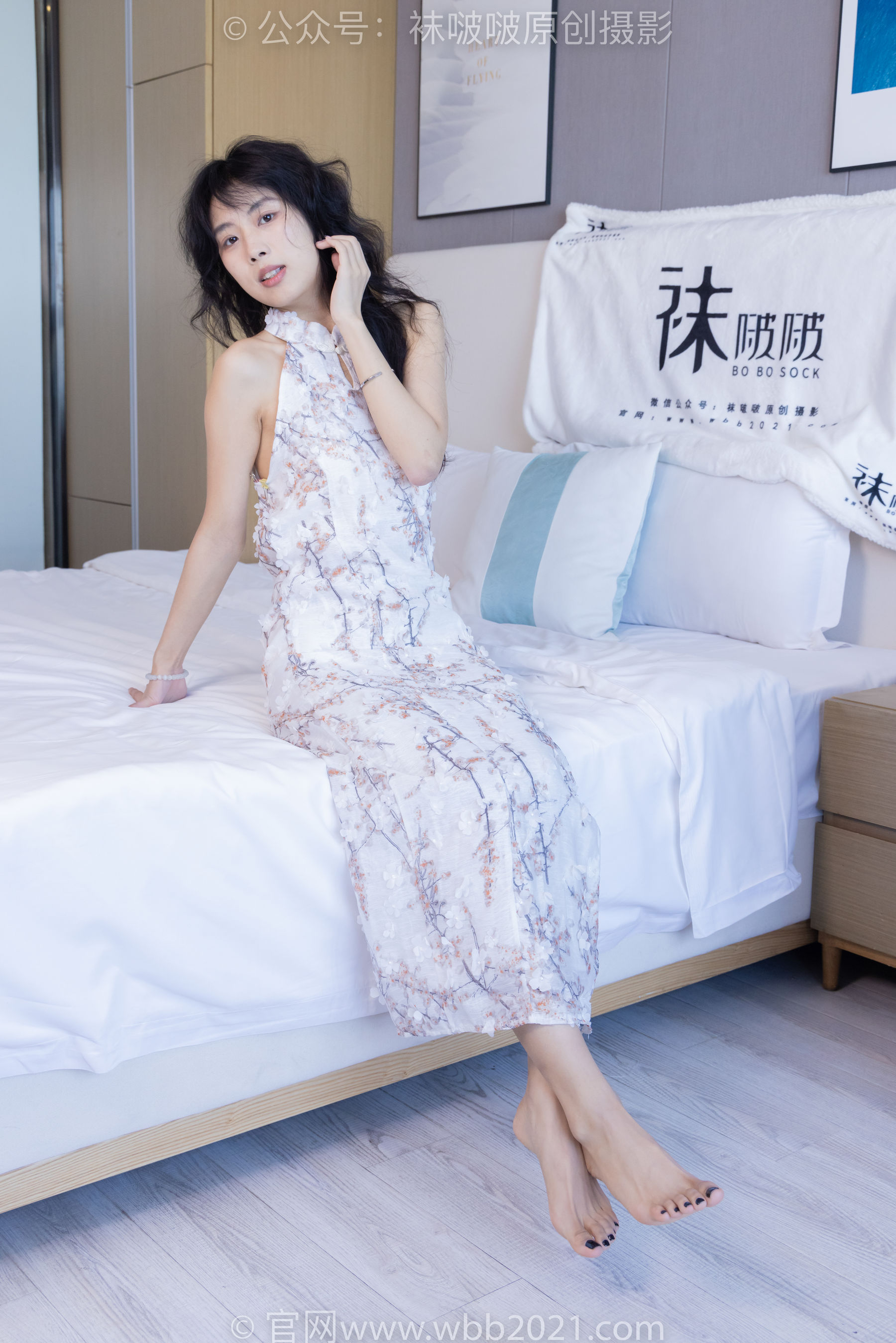 BoBoSocks袜啵啵 No.536 奶油 - 高跟鞋、薄肉丝、裸足淋酸奶剧情/(157P)