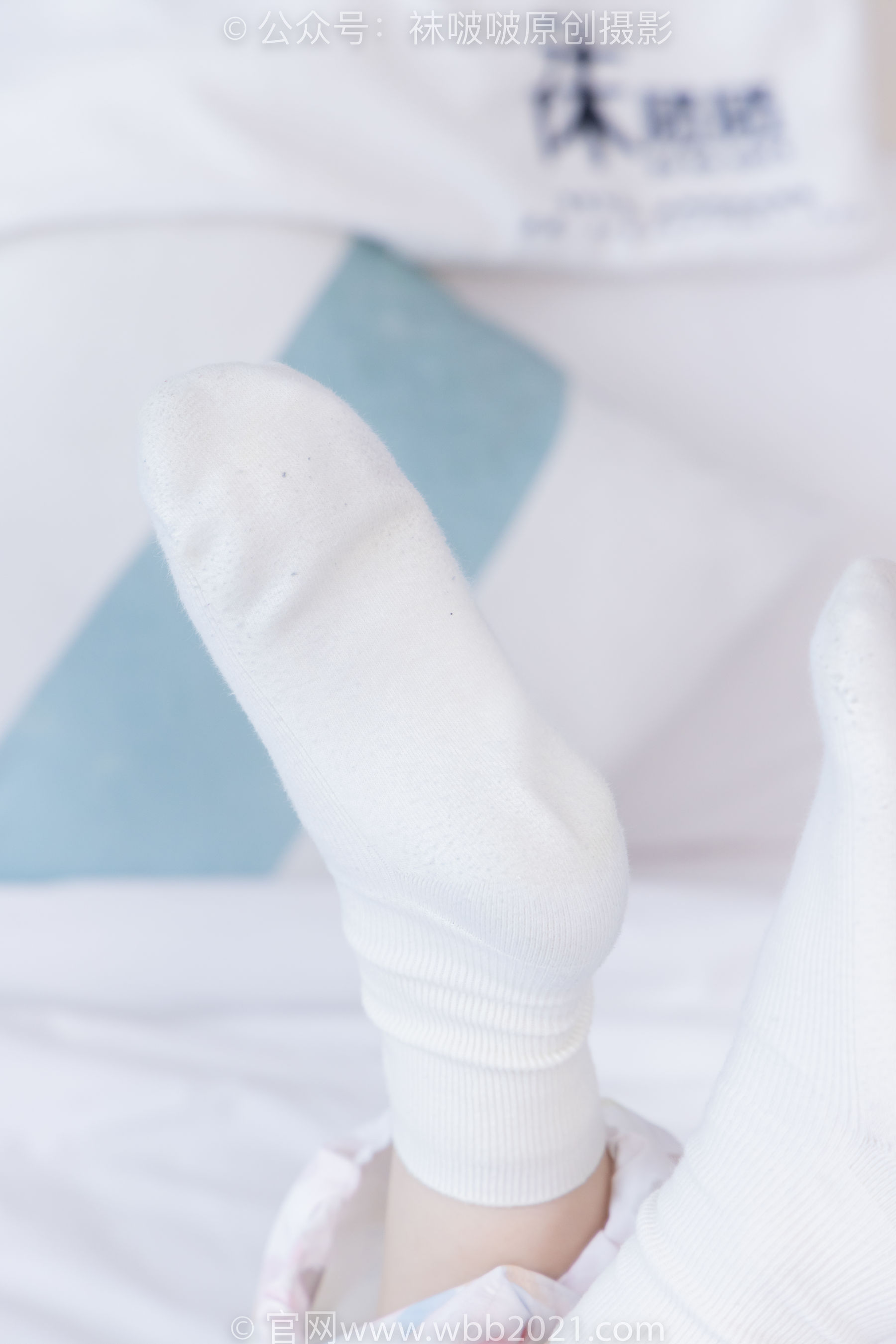 BoBoSocks袜啵啵 No.550 甜甜圈 - 板鞋自然穿脏白棉袜/(148P)