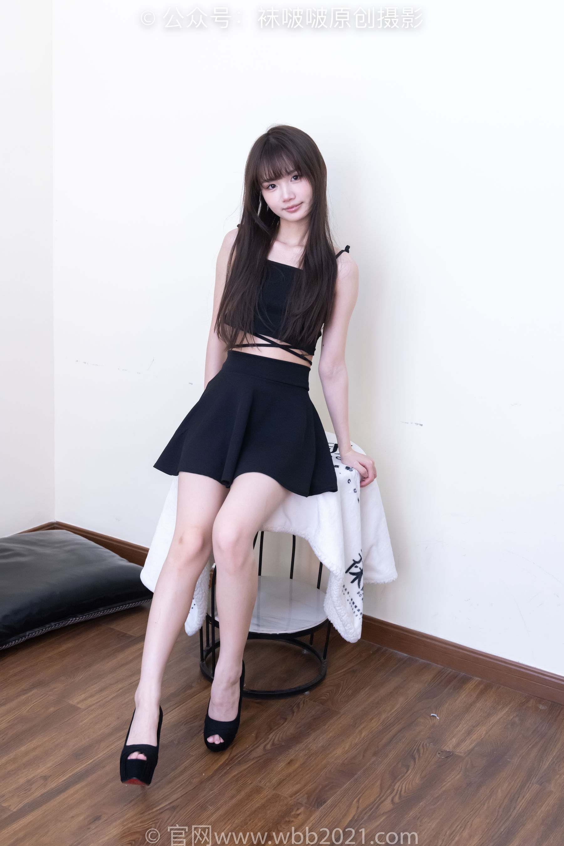 BoBoSocks袜啵啵 No.533 甜甜圈 - 高跟鞋、薄黑丝、薄肉丝、裸足/(165P)