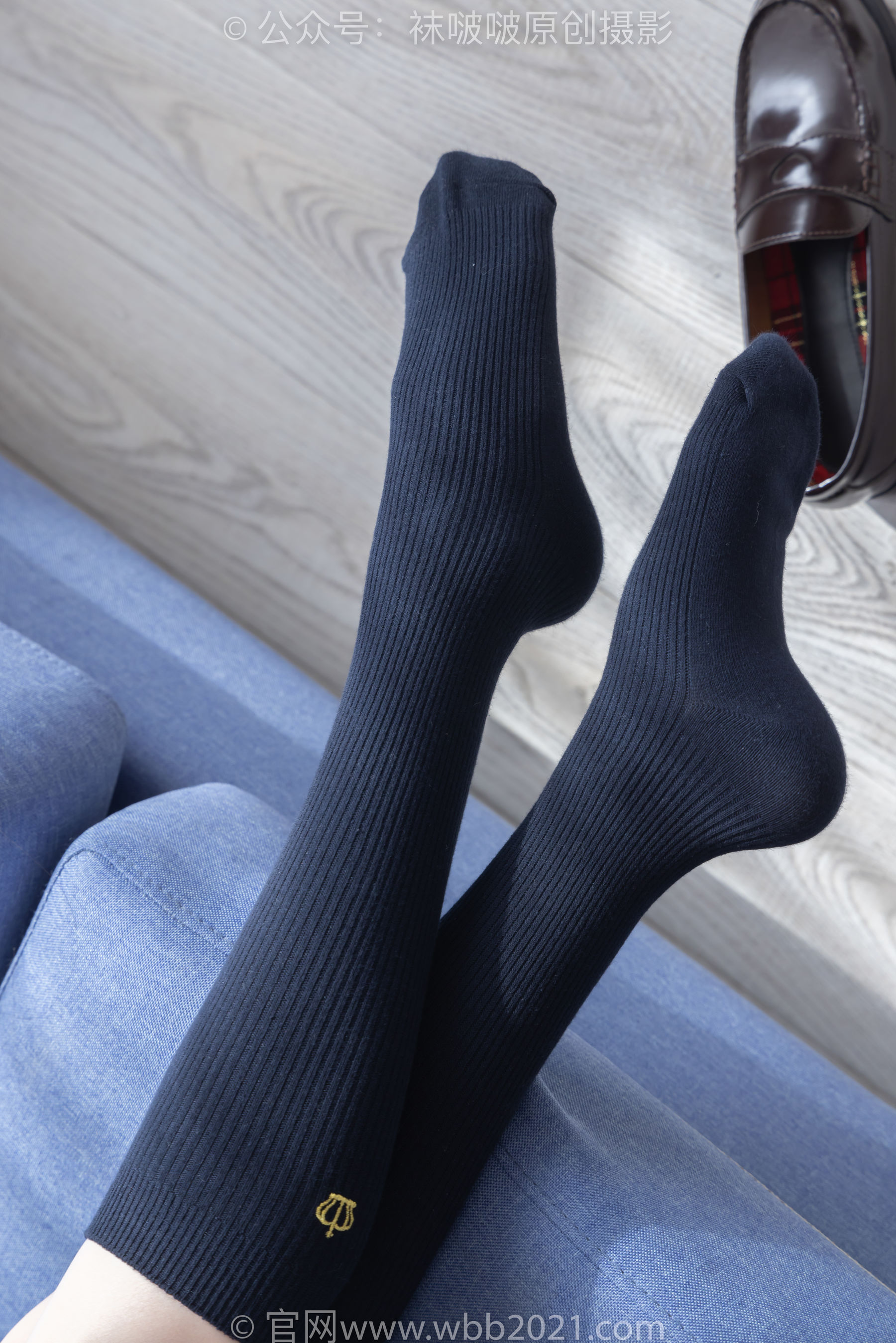 BoBoSocks袜啵啵 No.530 稚予 - 皮鞋、高跟鞋、深蓝色小腿棉袜、油亮白丝油亮肉丝、jk制服/(145P)