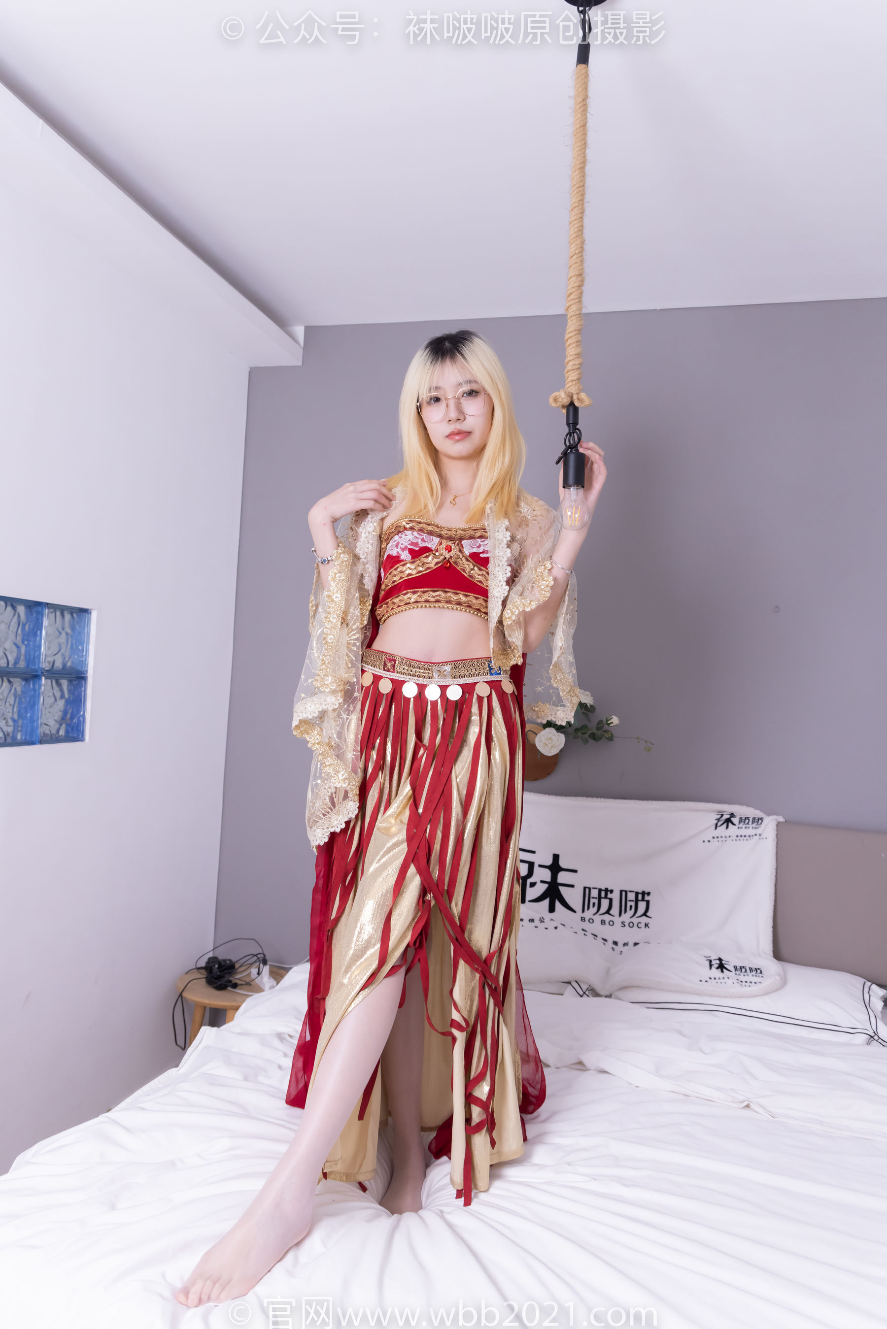 BoBoSocks袜啵啵 No.540 小甜豆 - 高跟鞋、油亮薄白丝/(145P)