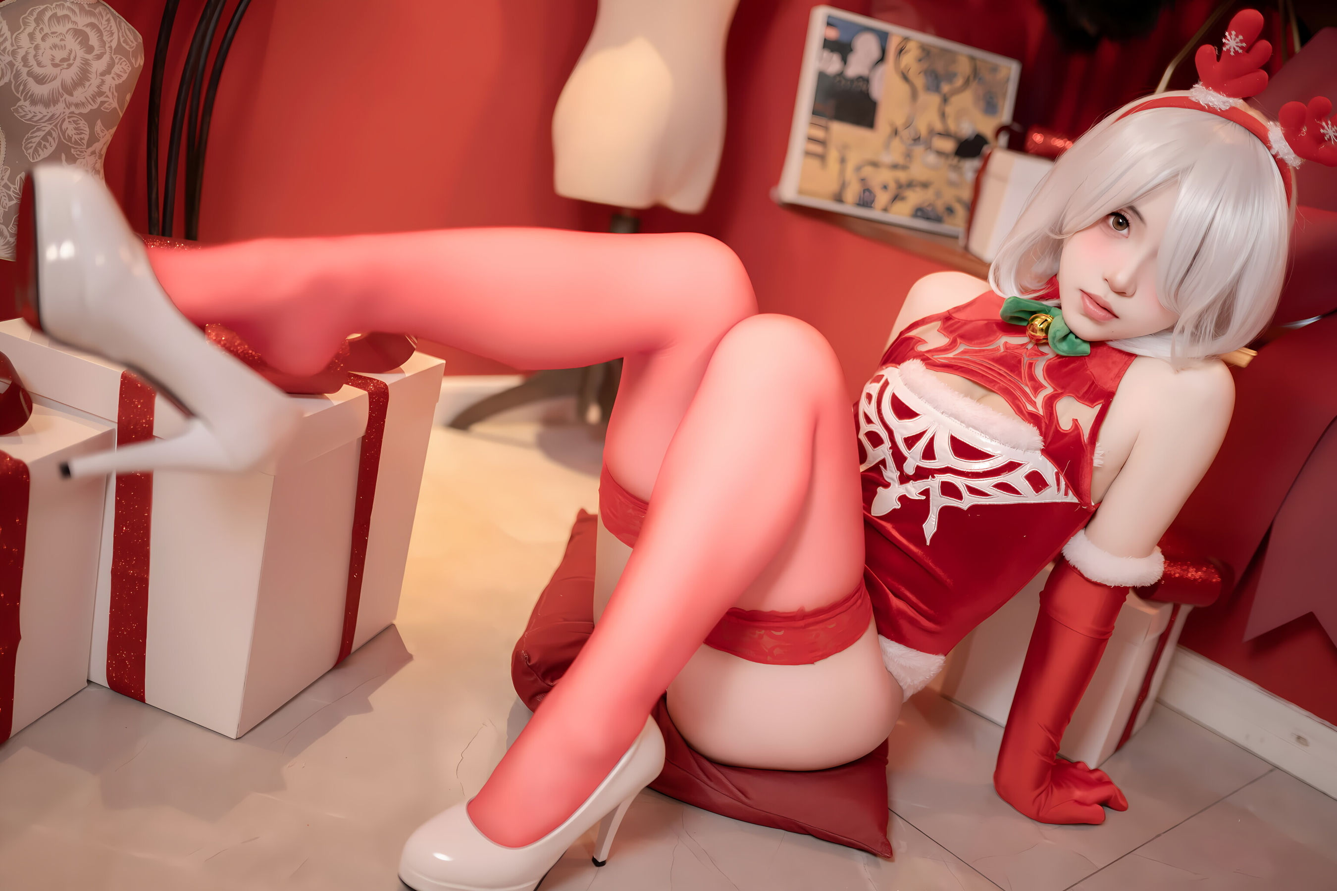 Bangni邦尼 - 圣诞尼尔 红裙御姐/(105P)