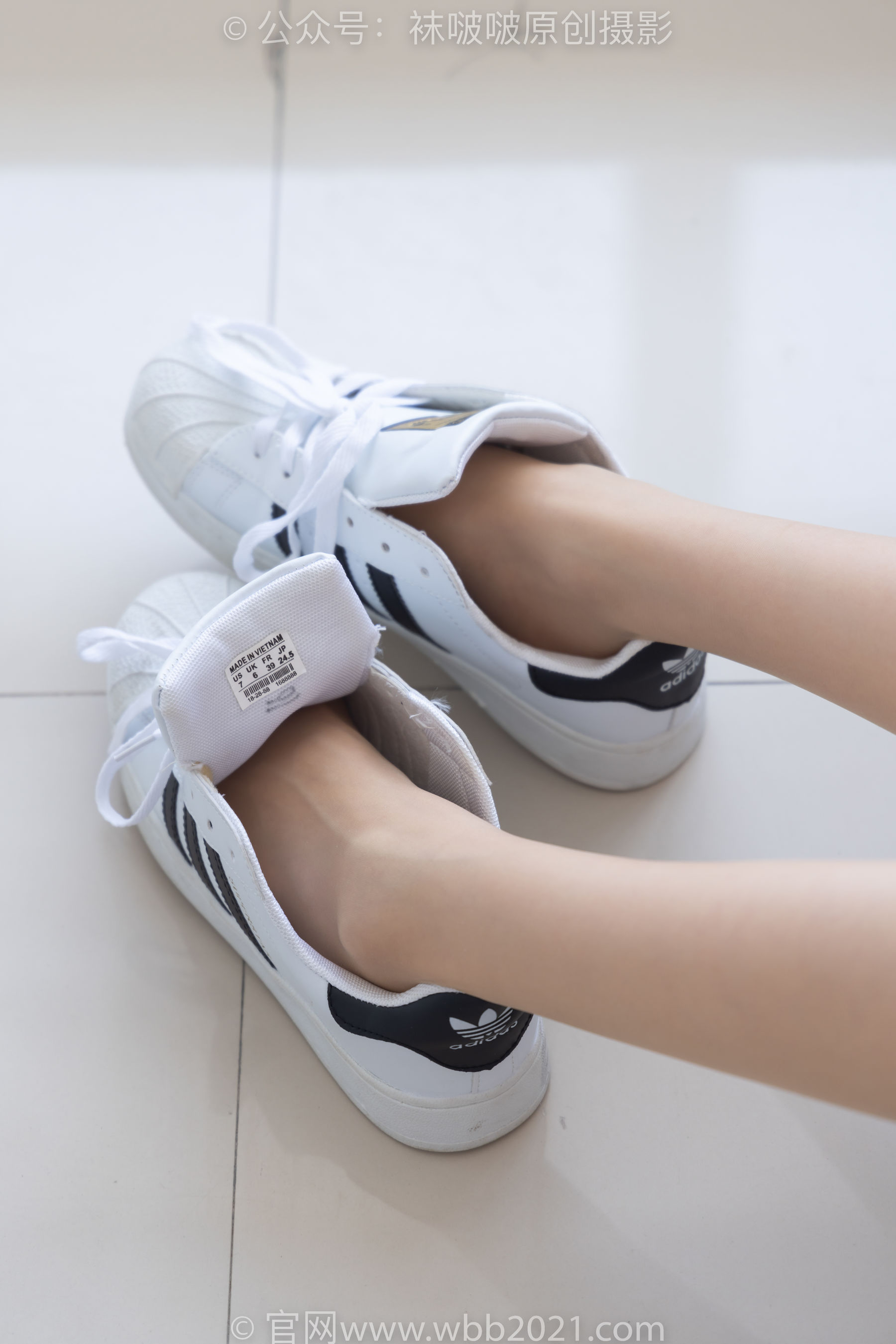 BoBoSocks袜啵啵 No.541 稚予 - 两双板鞋、薄灰丝、薄肉丝、jk制服/(140P)