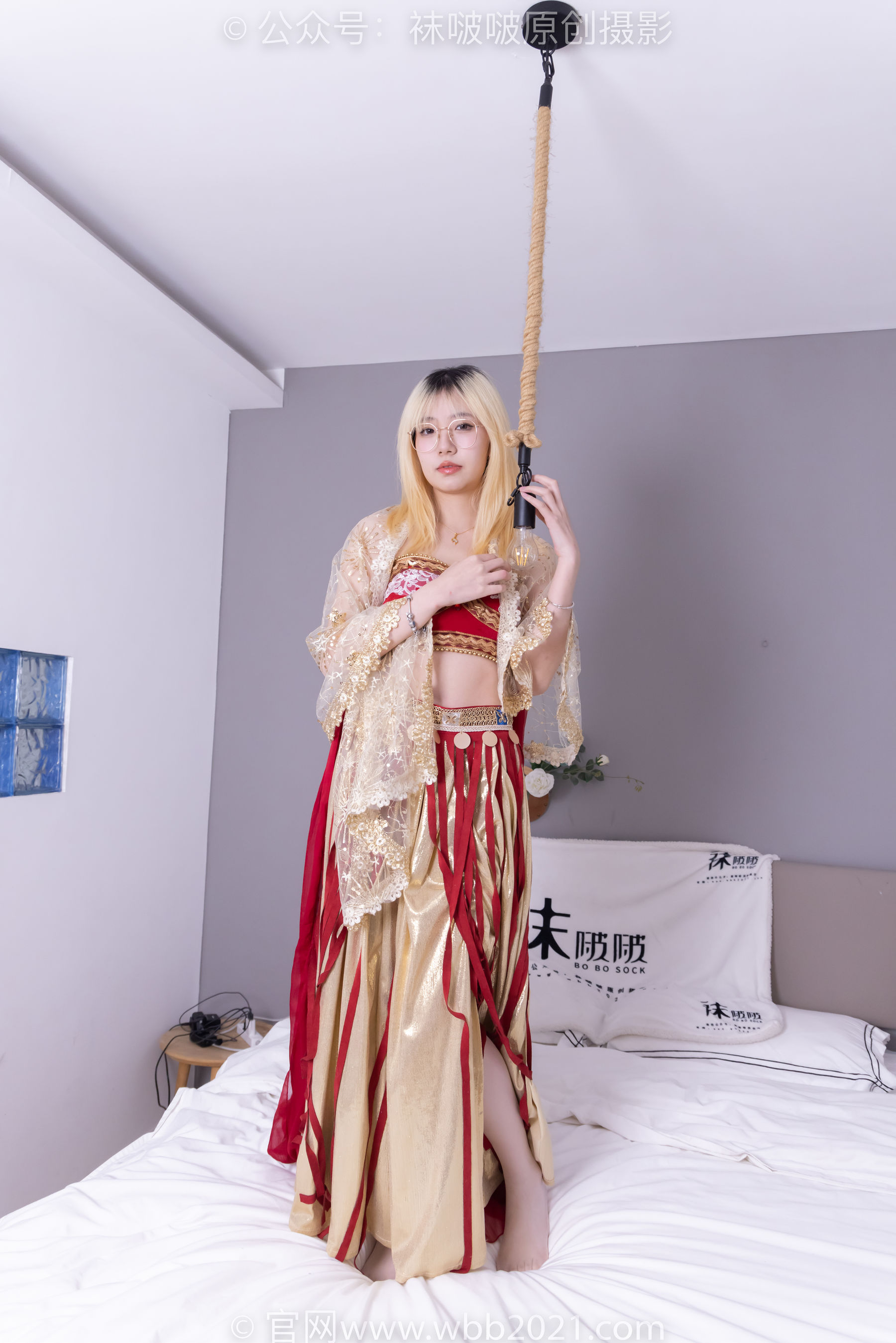 BoBoSocks袜啵啵 No.540 小甜豆 - 高跟鞋、油亮薄白丝/(145P)