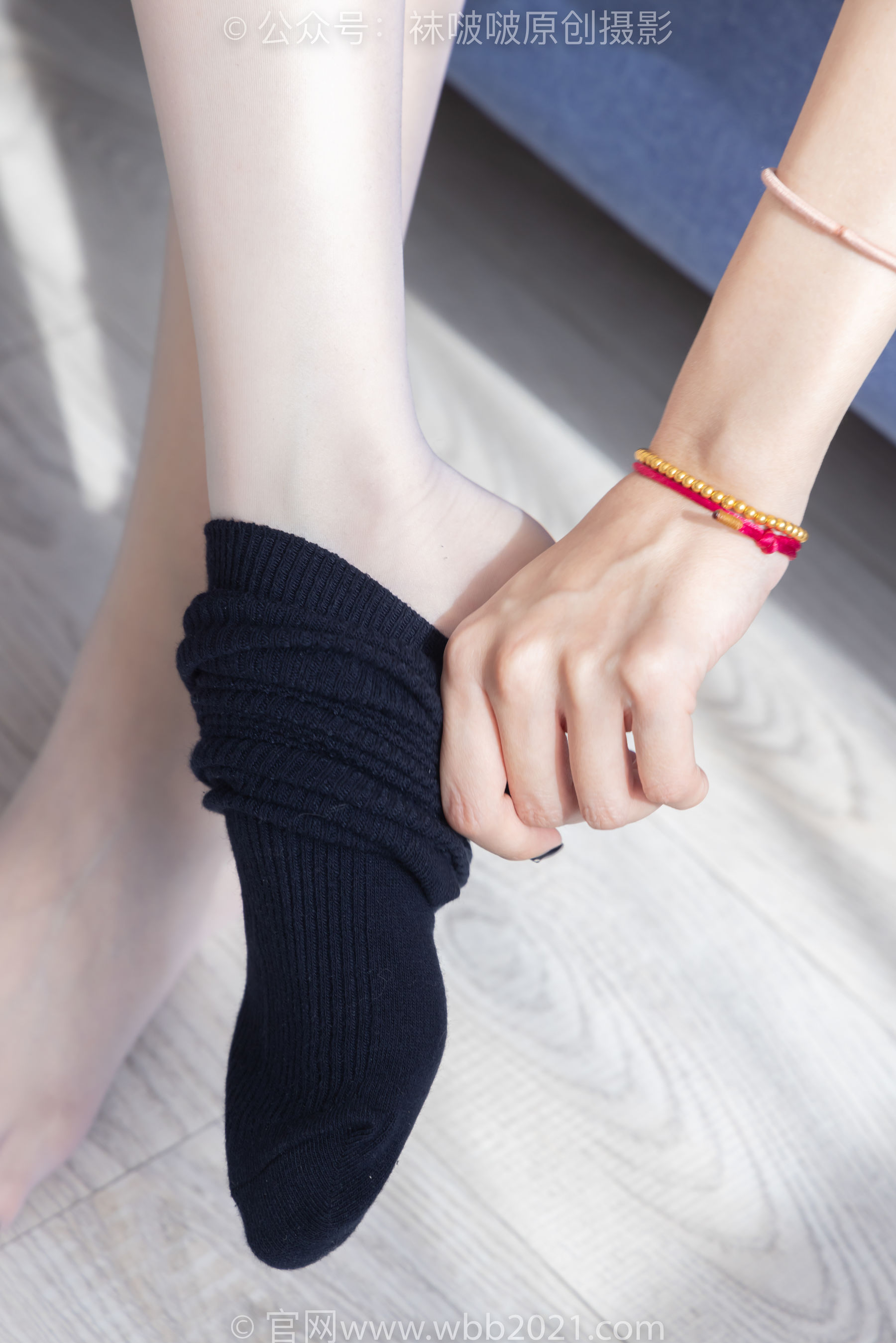 BoBoSocks袜啵啵 No.530 稚予 - 皮鞋、高跟鞋、深蓝色小腿棉袜、油亮白丝油亮肉丝、jk制服/(145P)