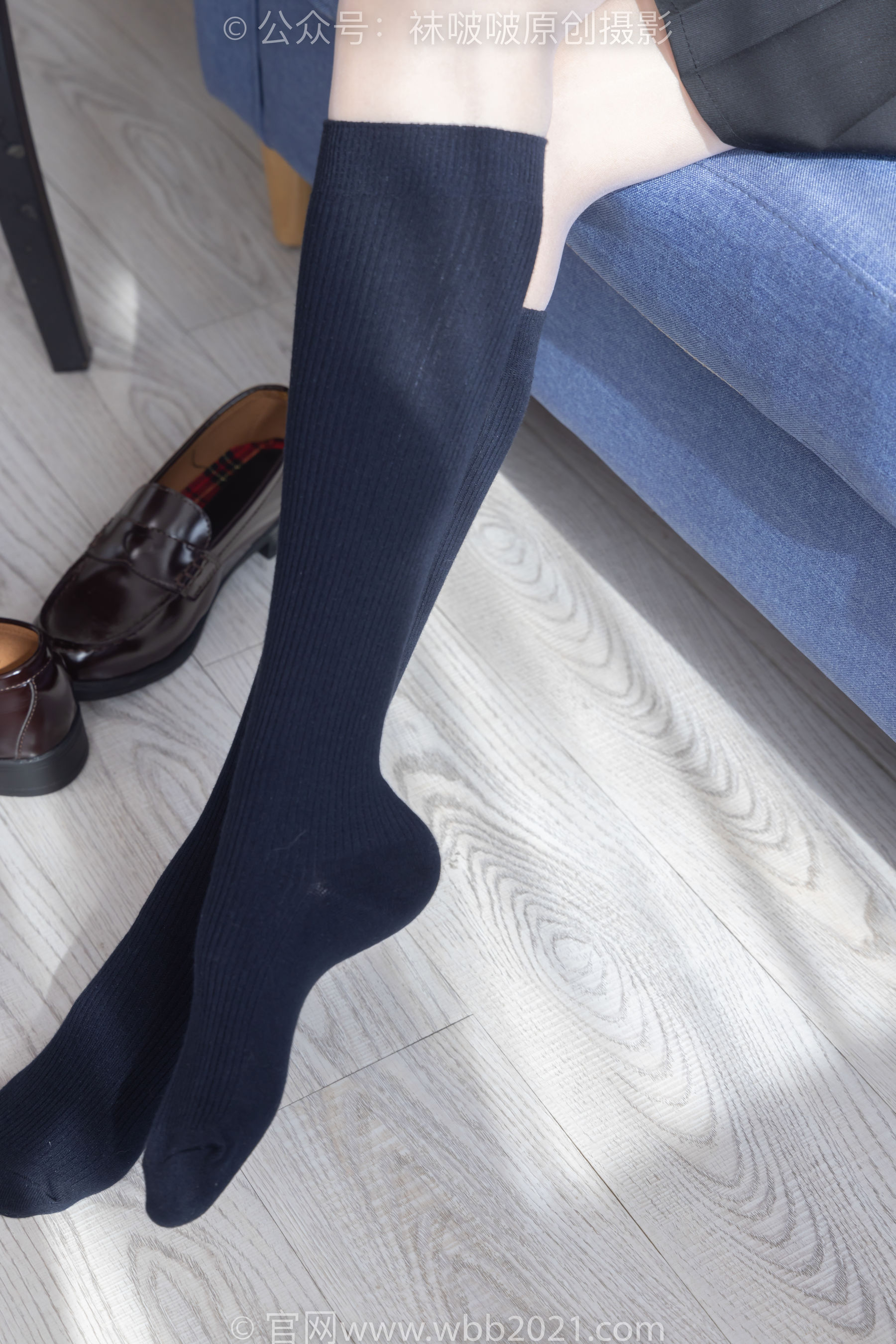 BoBoSocks袜啵啵 No.530 稚予 - 皮鞋、高跟鞋、深蓝色小腿棉袜、油亮白丝油亮肉丝、jk制服/(145P)
