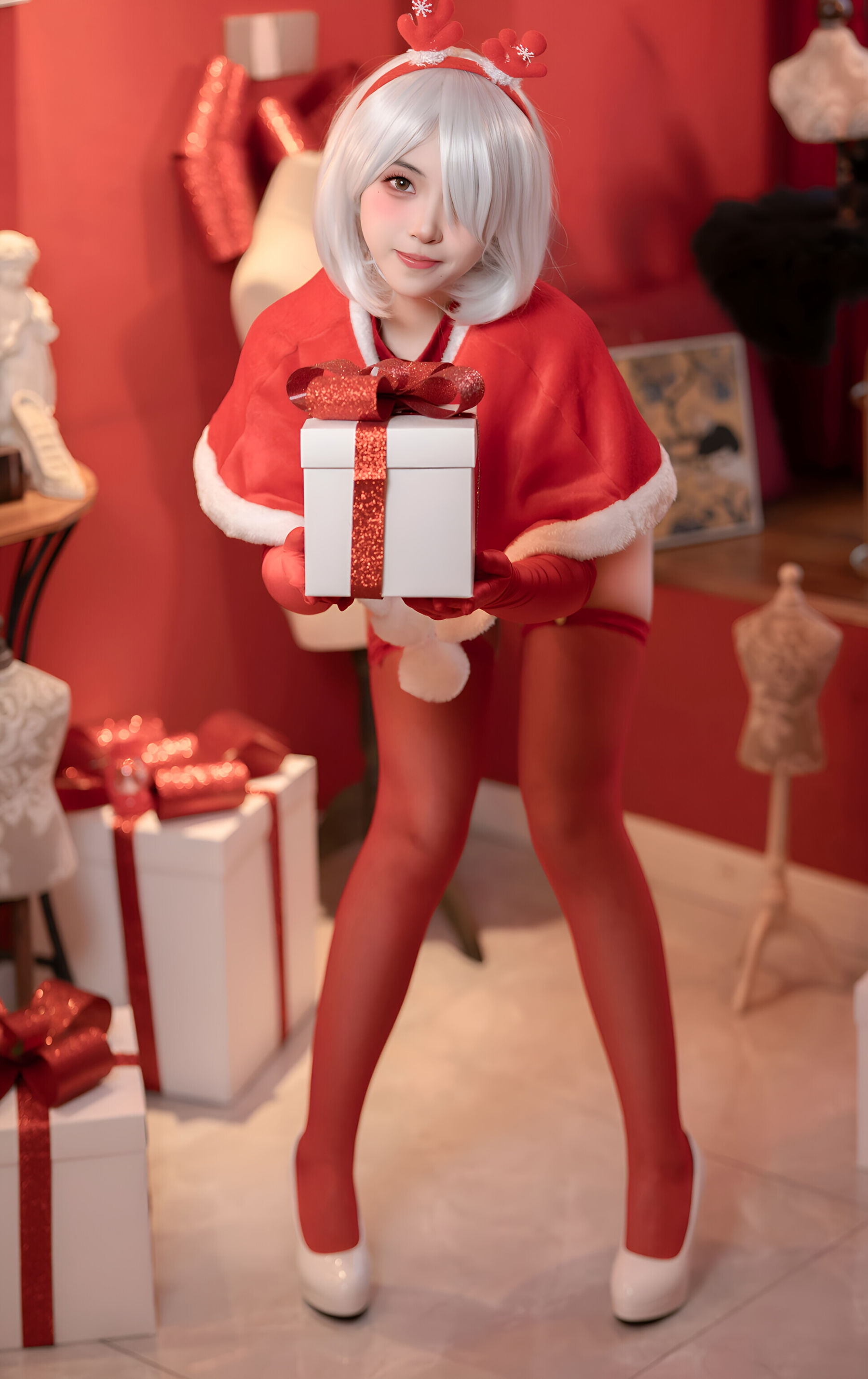 Bangni邦尼 - 圣诞尼尔 红裙御姐/(105P)