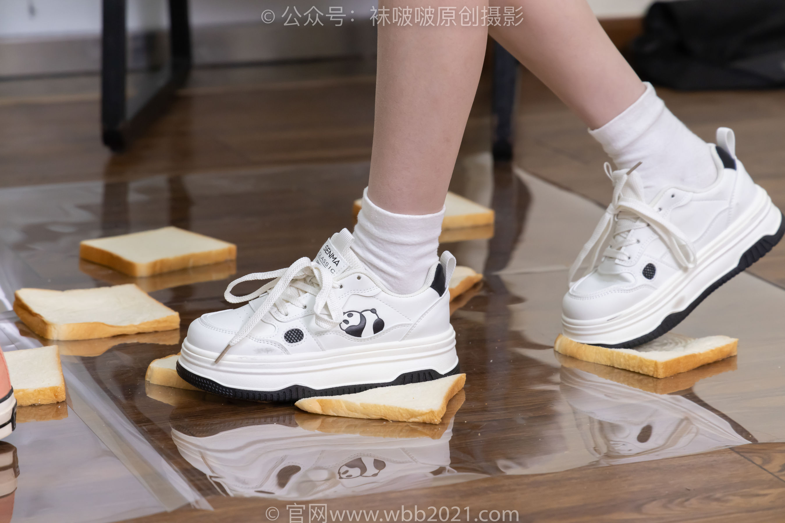 BoBoSocks袜啵啵 No.537 小甜豆&甜甜圈 - 板鞋、帆布鞋、白棉袜、薄肉丝、薄黑丝、裸足/(167P)