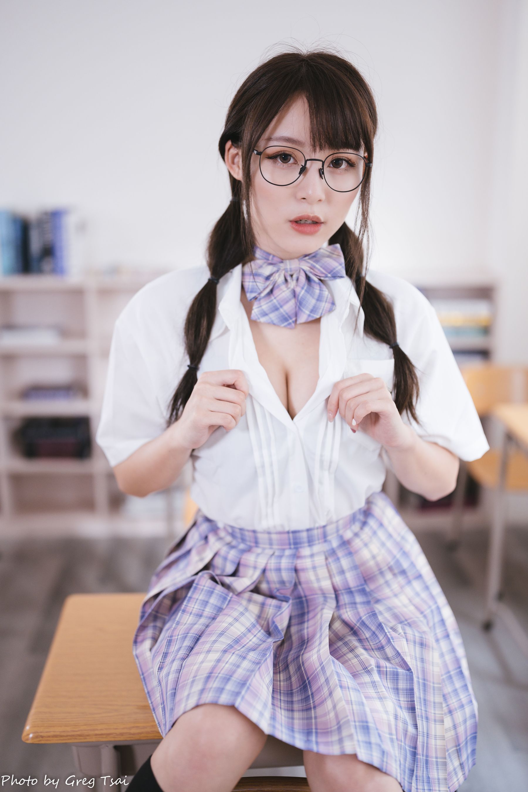 Ashley - 学生服/(115P)