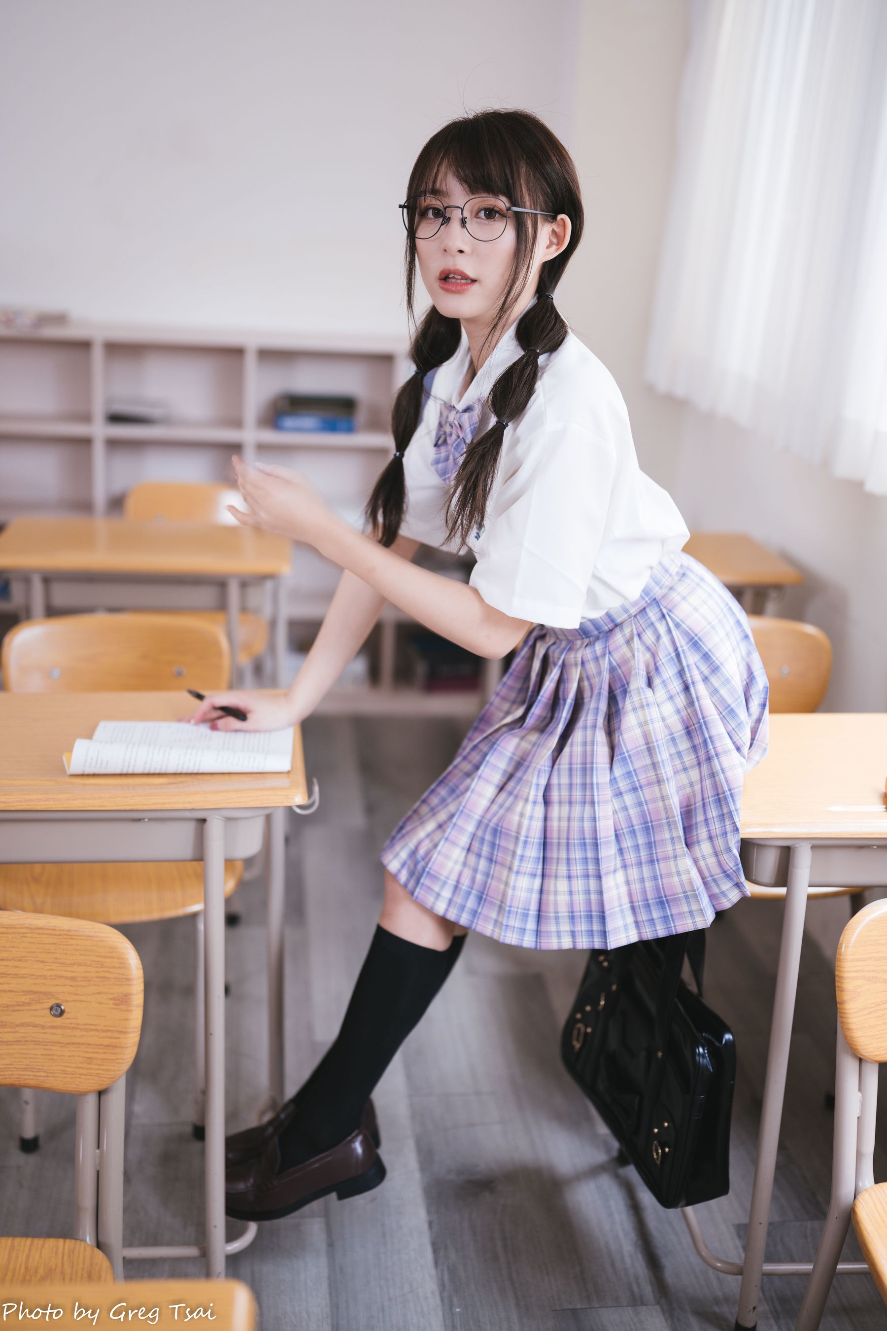 Ashley - 学生服/(115P)