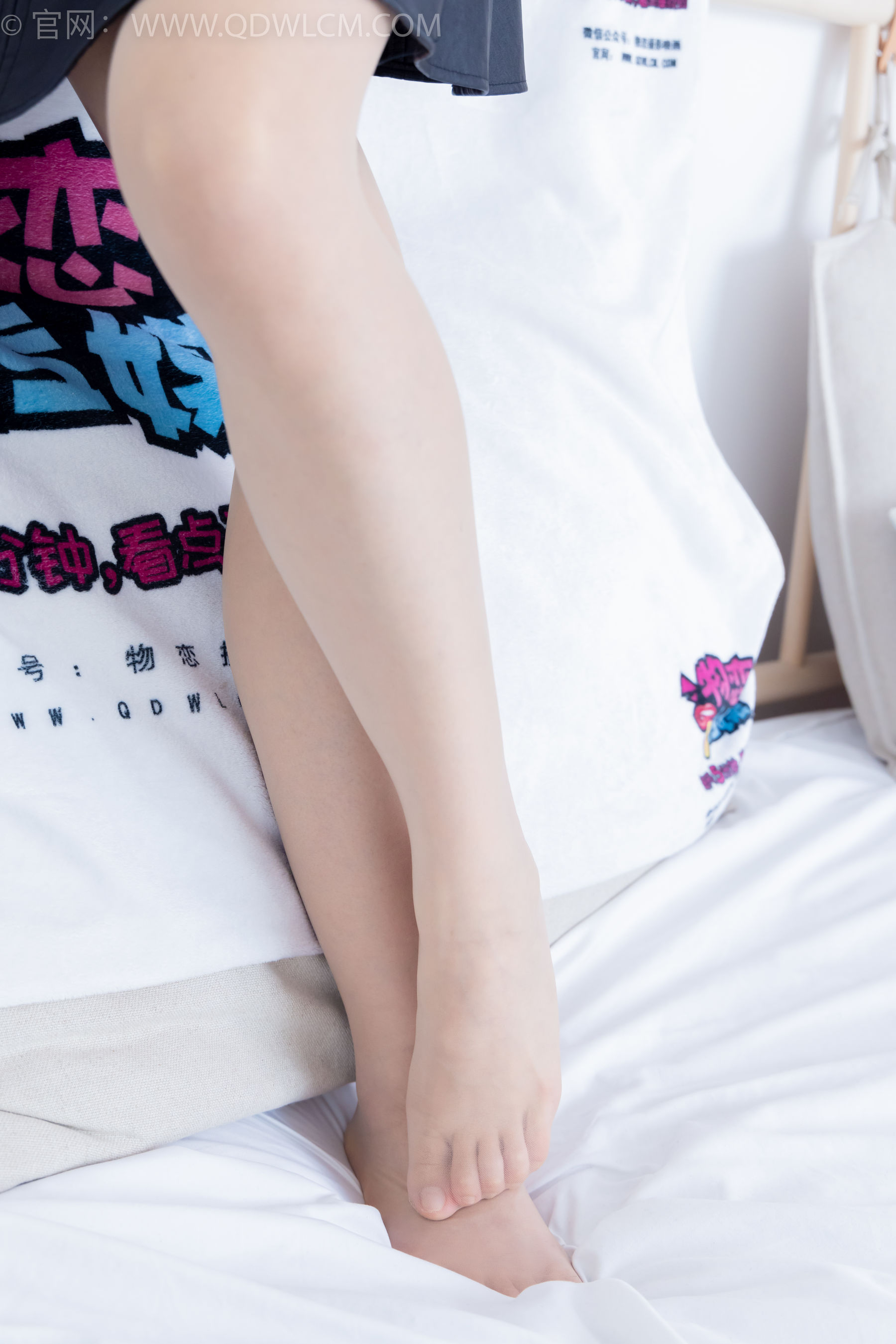 物恋传媒 No.2342 小影 - 高跟鞋、薄肉丝/(155P)