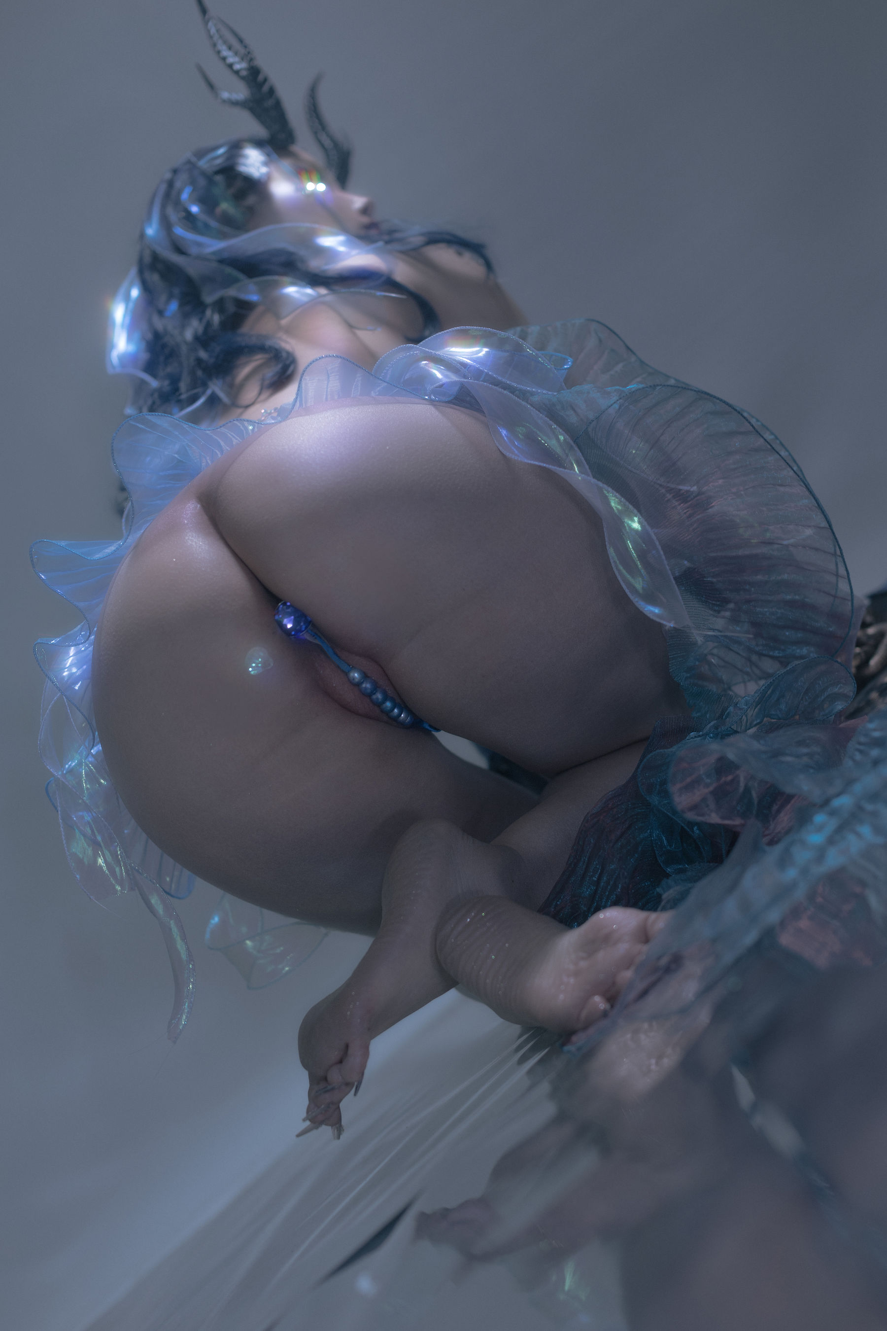 钛合金大粑粑 - 敖闰/(81P)