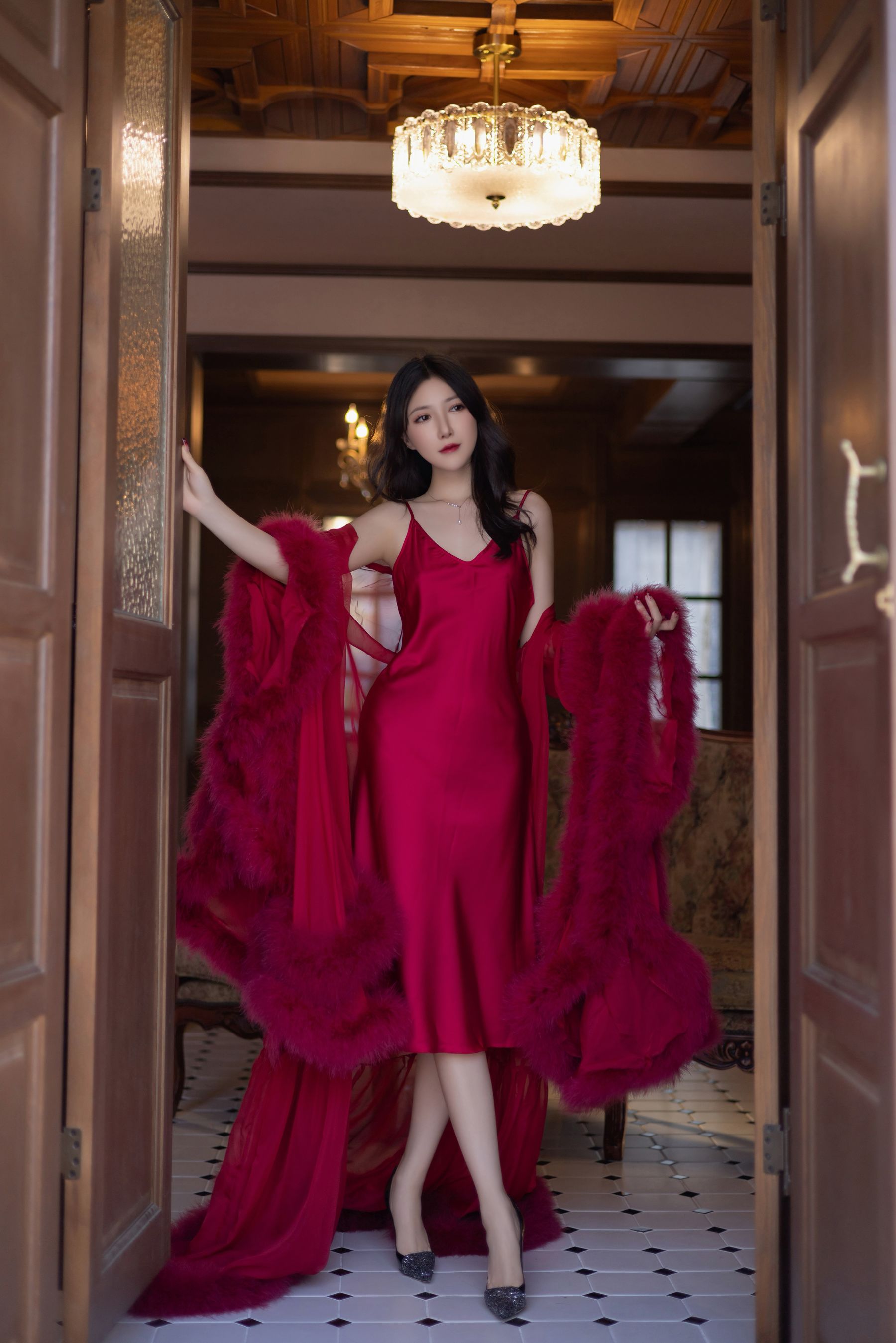 鱼子酱 - 似火柔情/(120P)