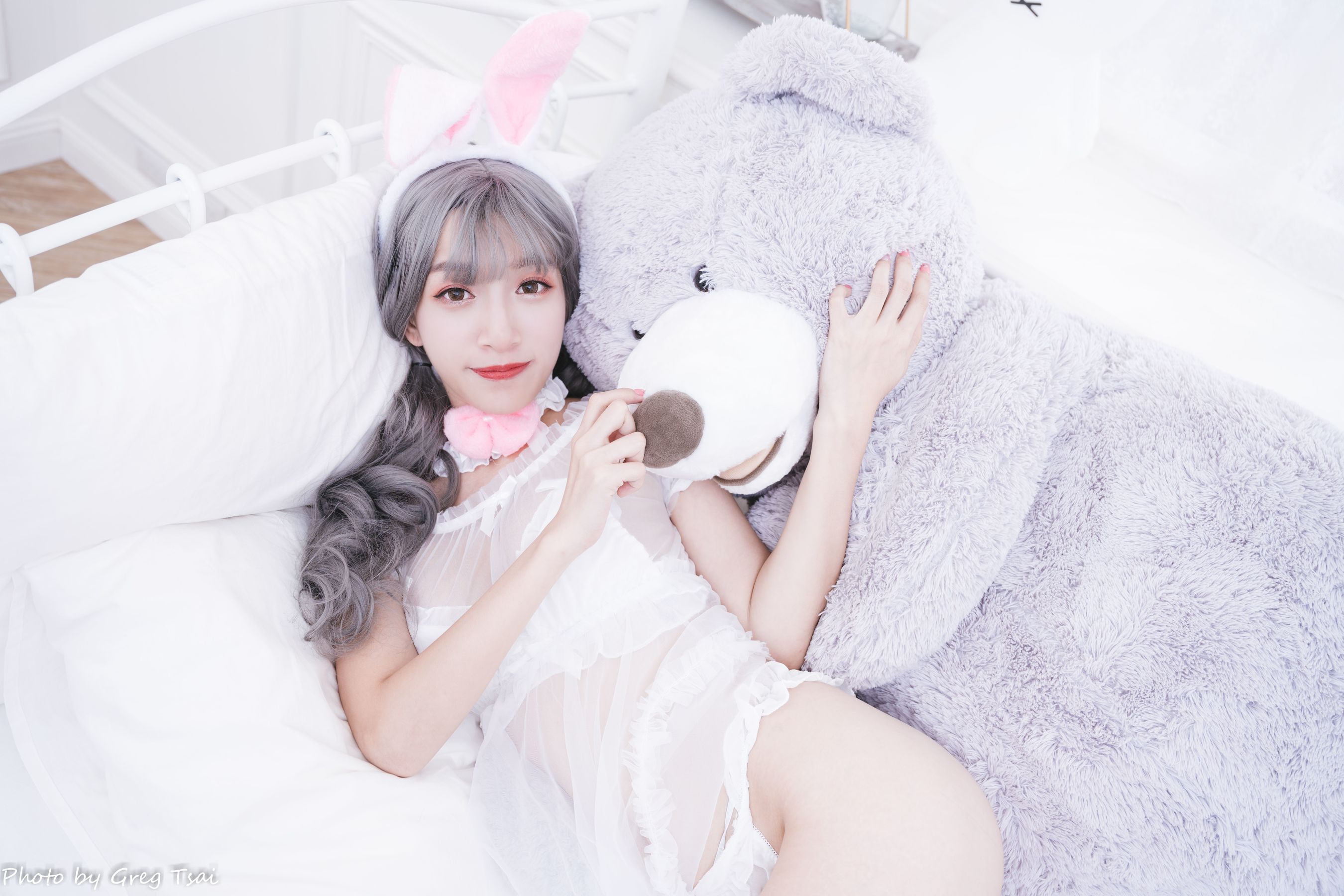 轩颖 - 玉兔/(82P)