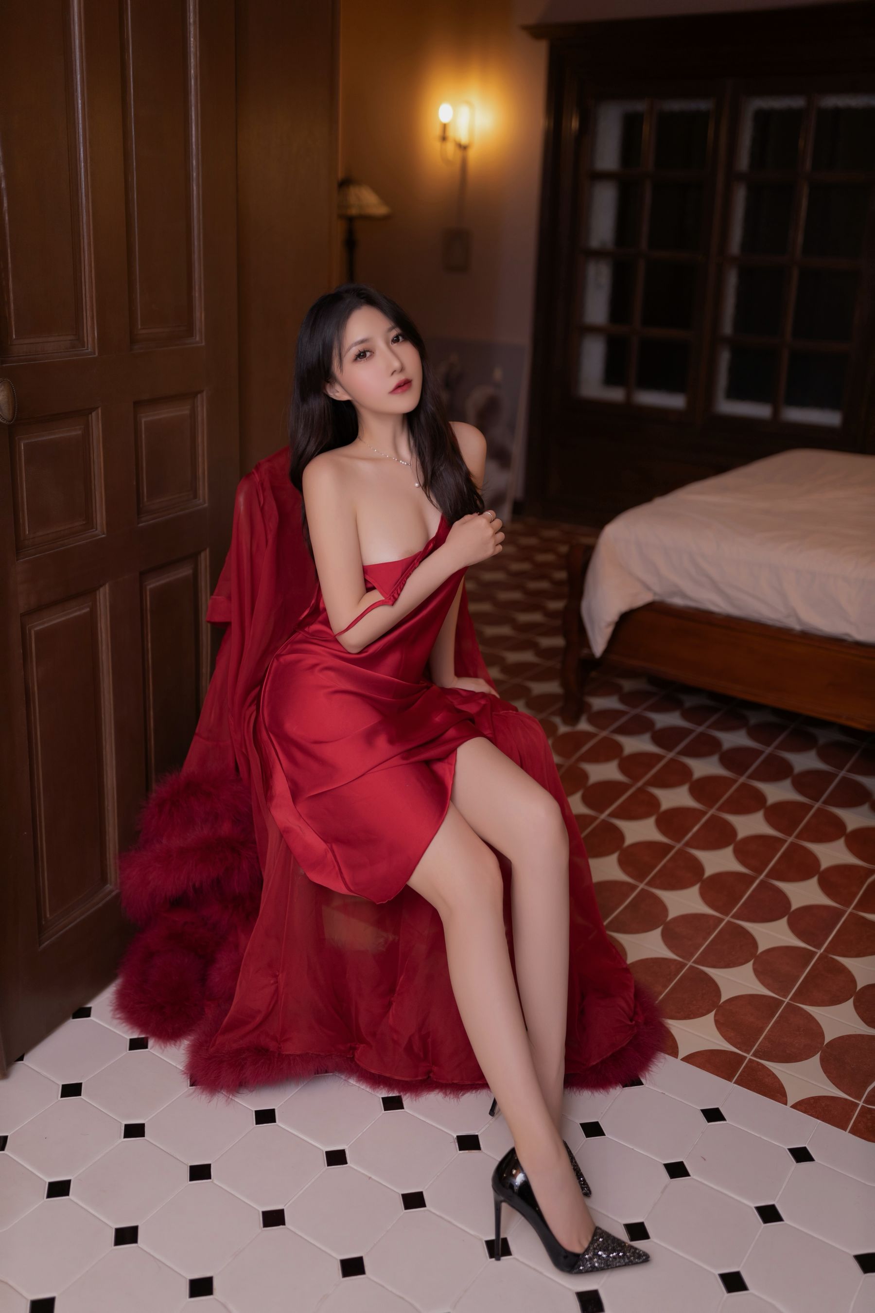 鱼子酱 - 似火柔情/(120P)