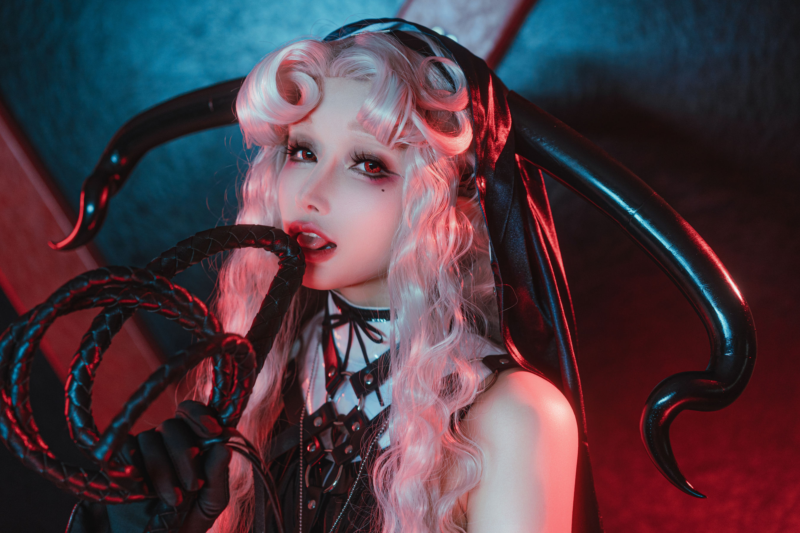 鹿八岁 - 修女审判日/(71P)